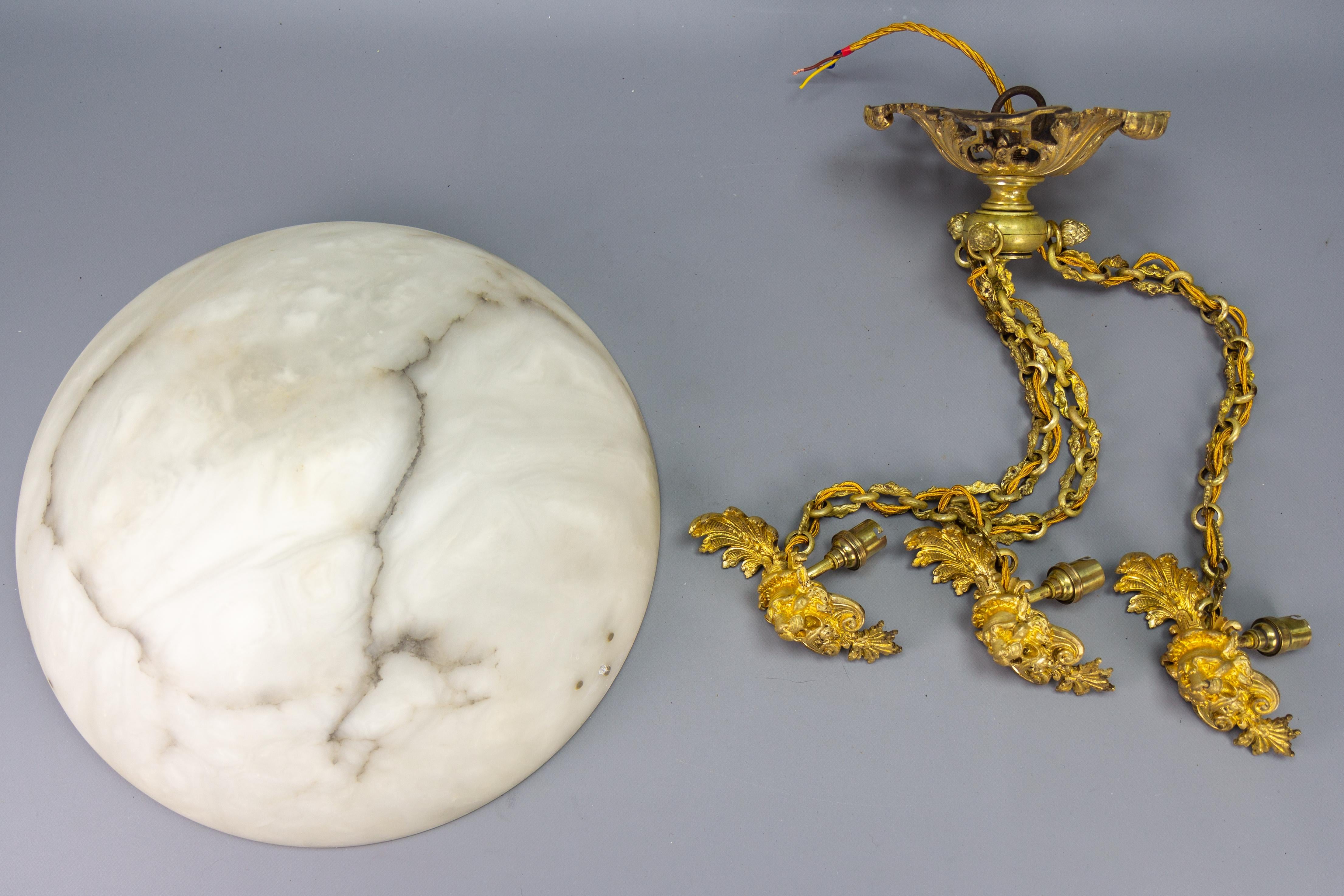 Antique White Alabaster and Bronze Lion Heads Pendant Light, circa 1900 10
