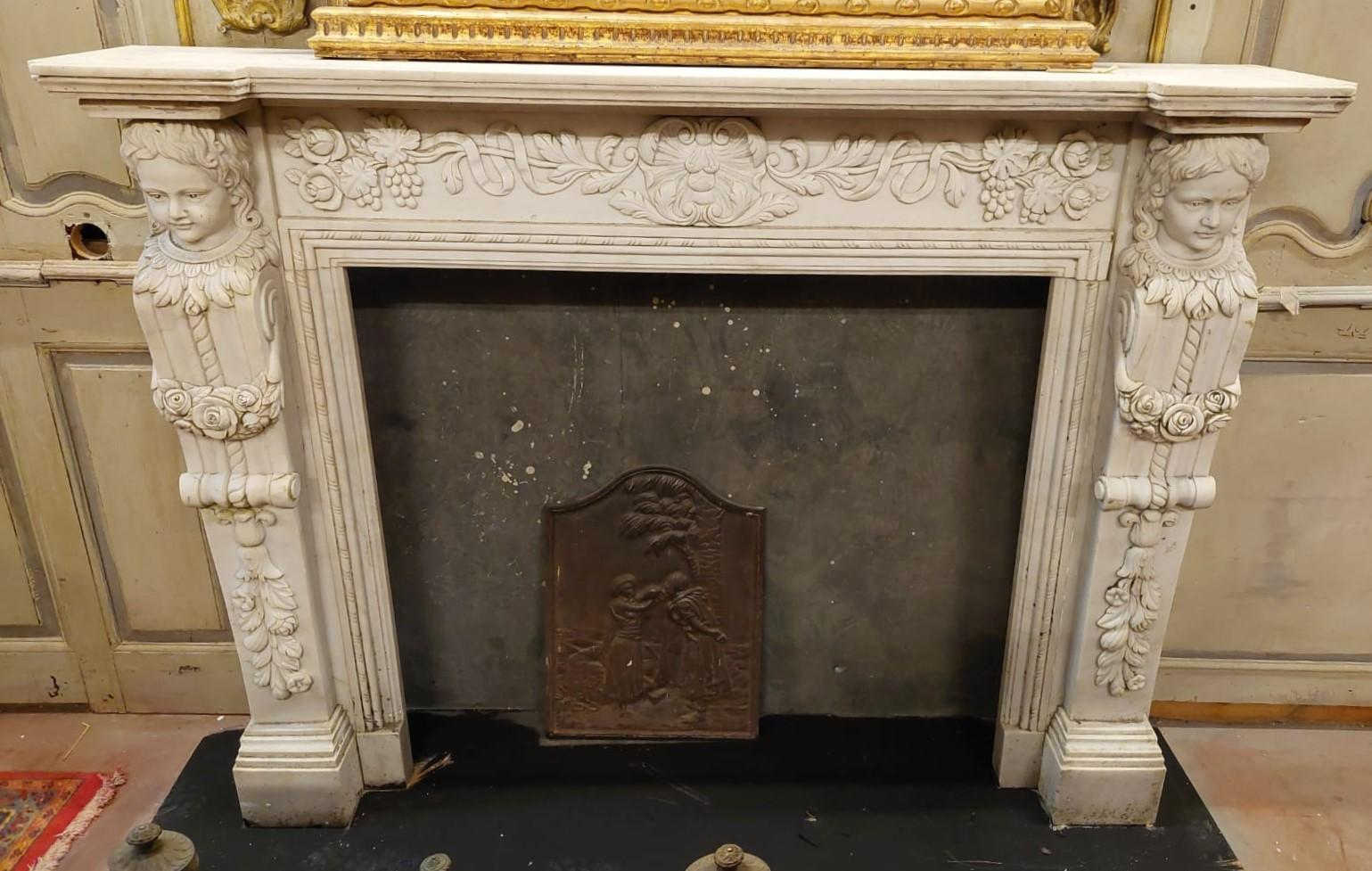 Italian Antique White Carrara Marble Fireplace, Carved Caryatids, 19th Century Italy For Sale