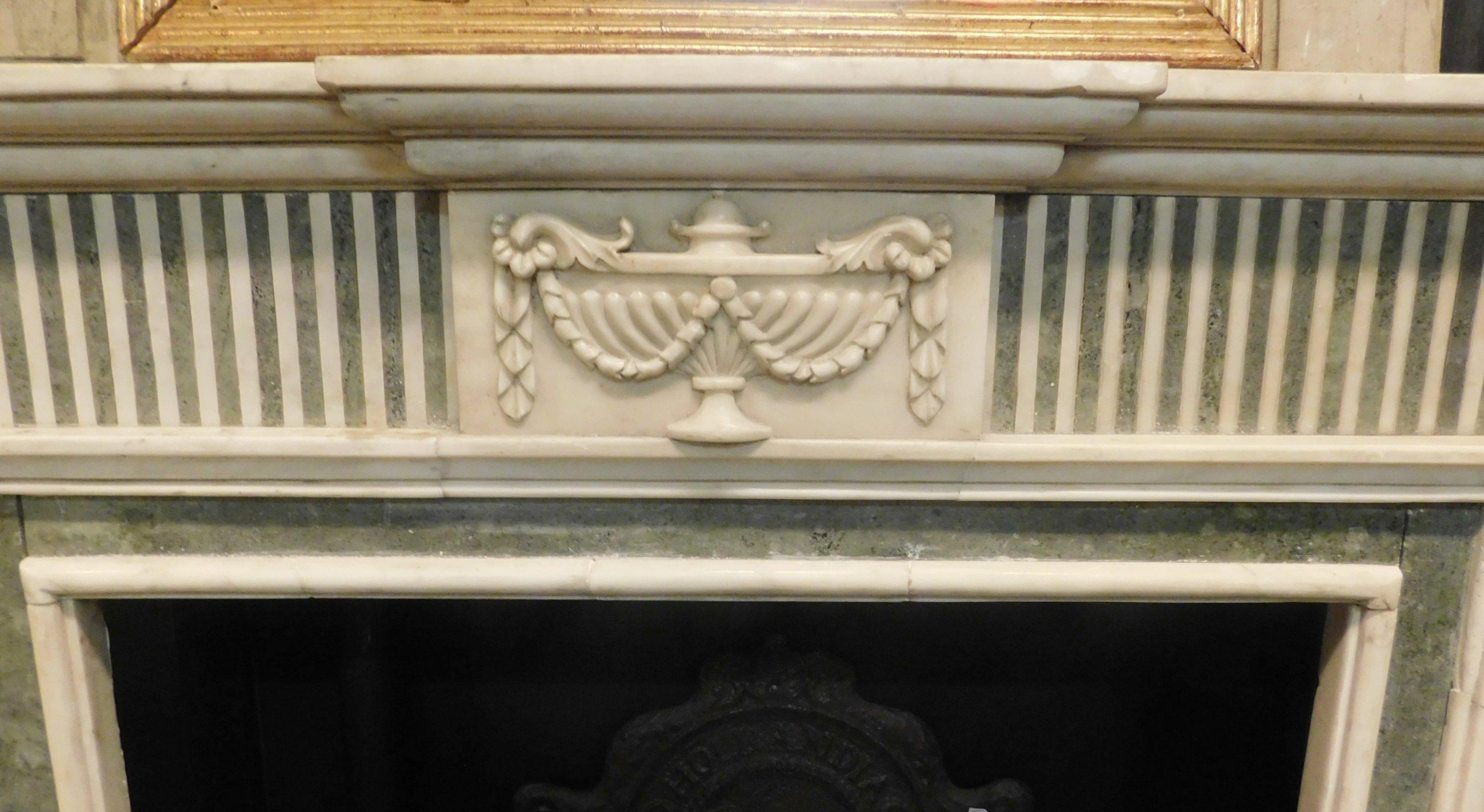 Hand-Carved Antique White Carrara Marble Fireplace Inlaid Verde Alpi, 19th Century, Italy