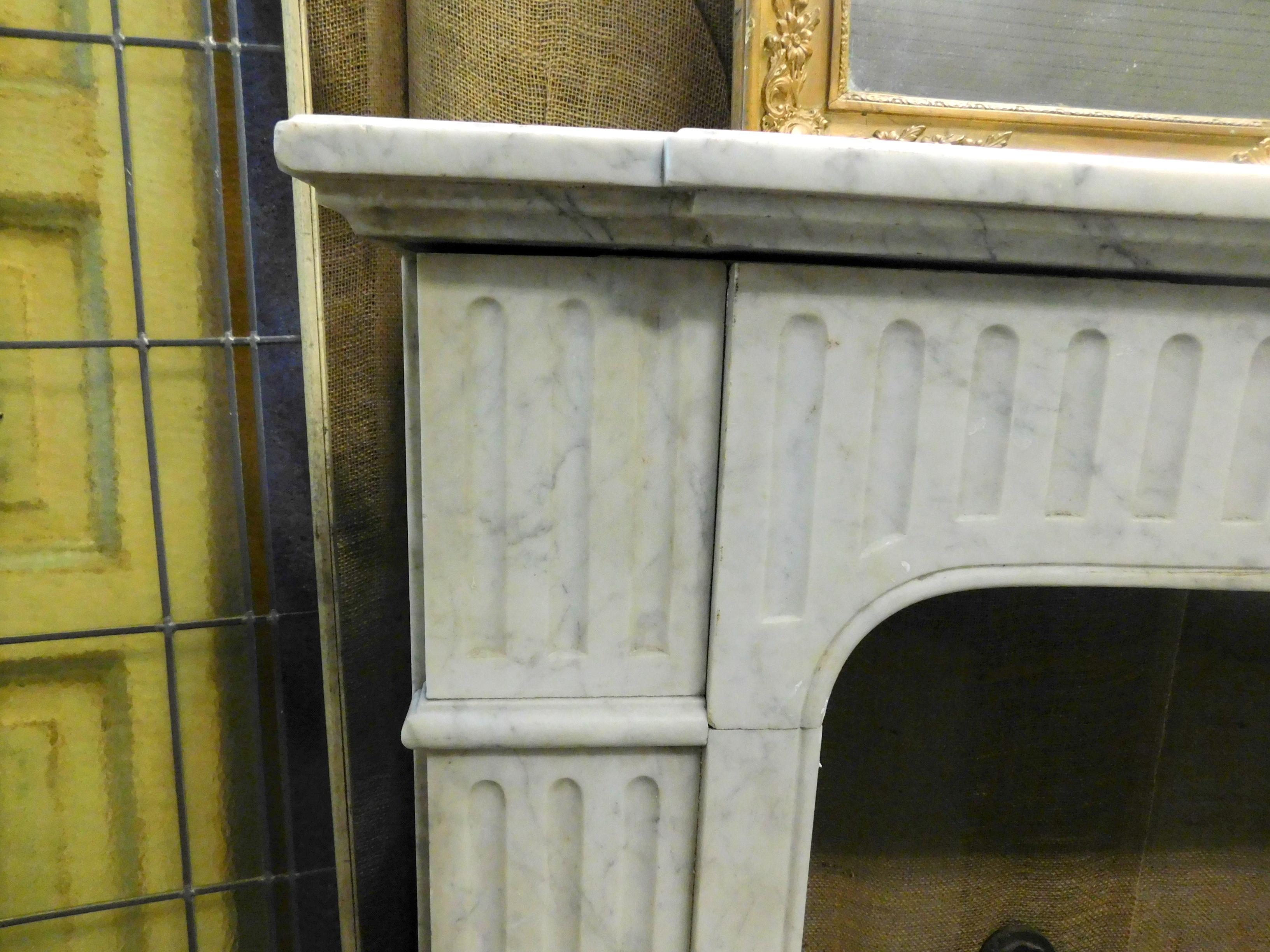 Antique White Carrara Marble Fireplace Mantle, 18th Century, France 1