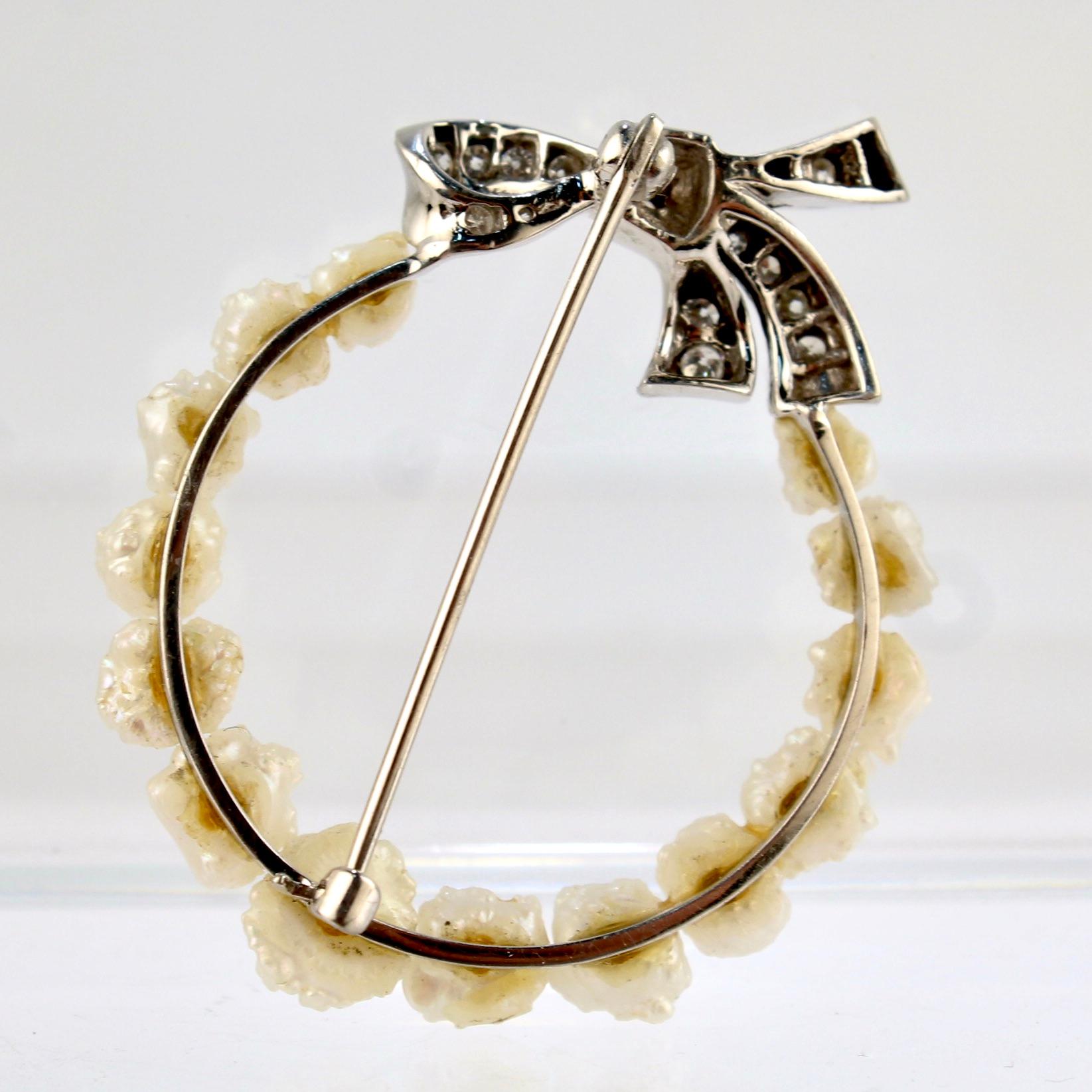 Broche de oro blanco antiguo, perla natural de río de agua dulce y diamantes en venta 3
