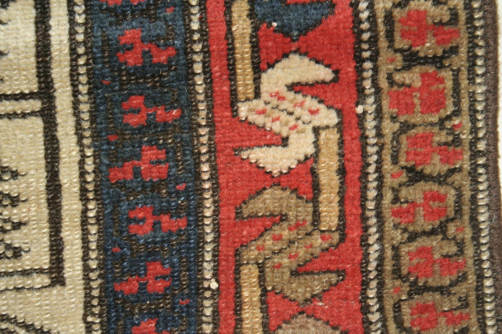 Serapi Tappeto Runner Sarab Garden Design a fondo bianco antico in vendita