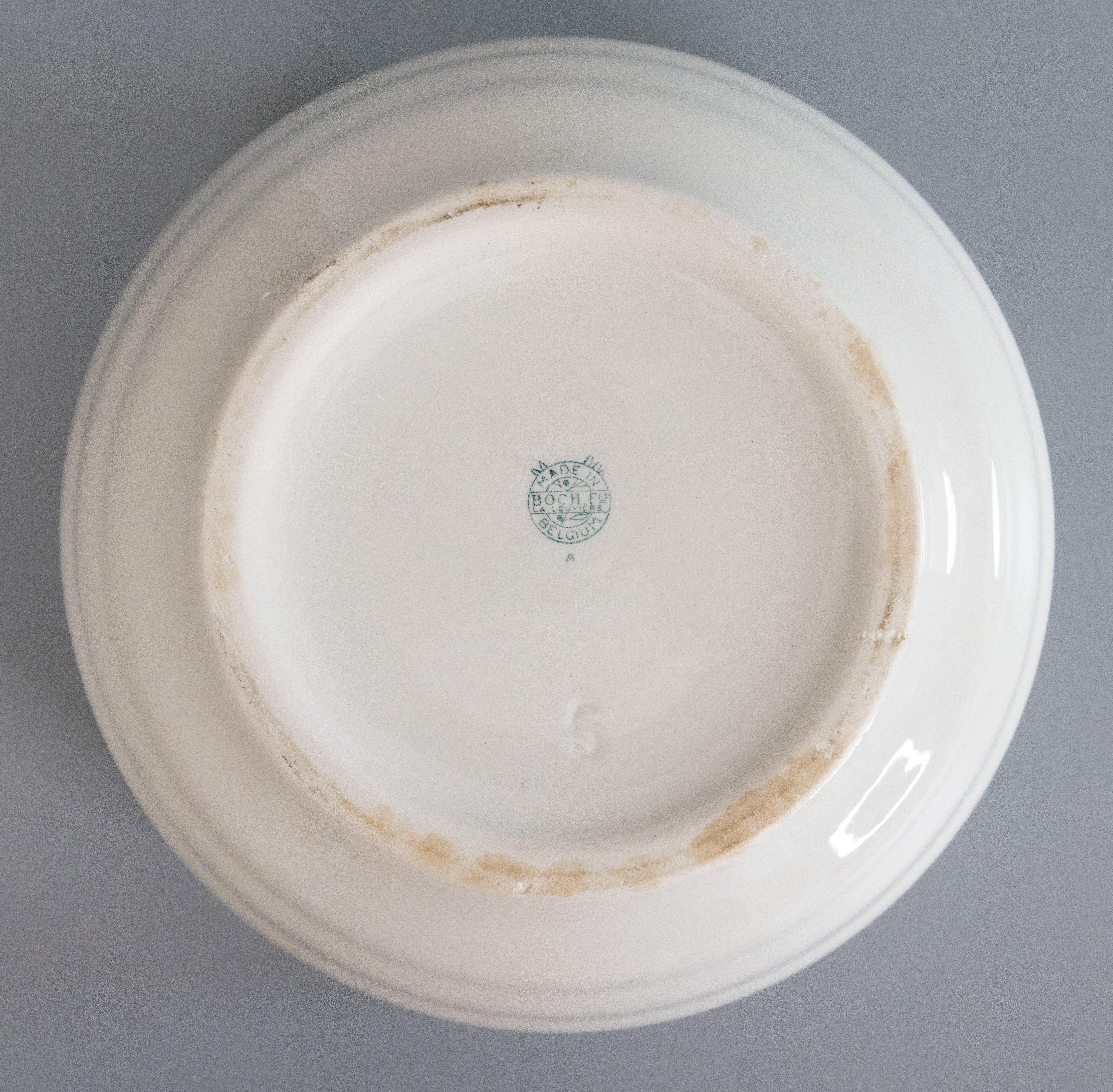 Antique White Ironstone Bowl from Boch Frères La Louvière, Belgium, circa 1920 In Good Condition For Sale In Pearland, TX