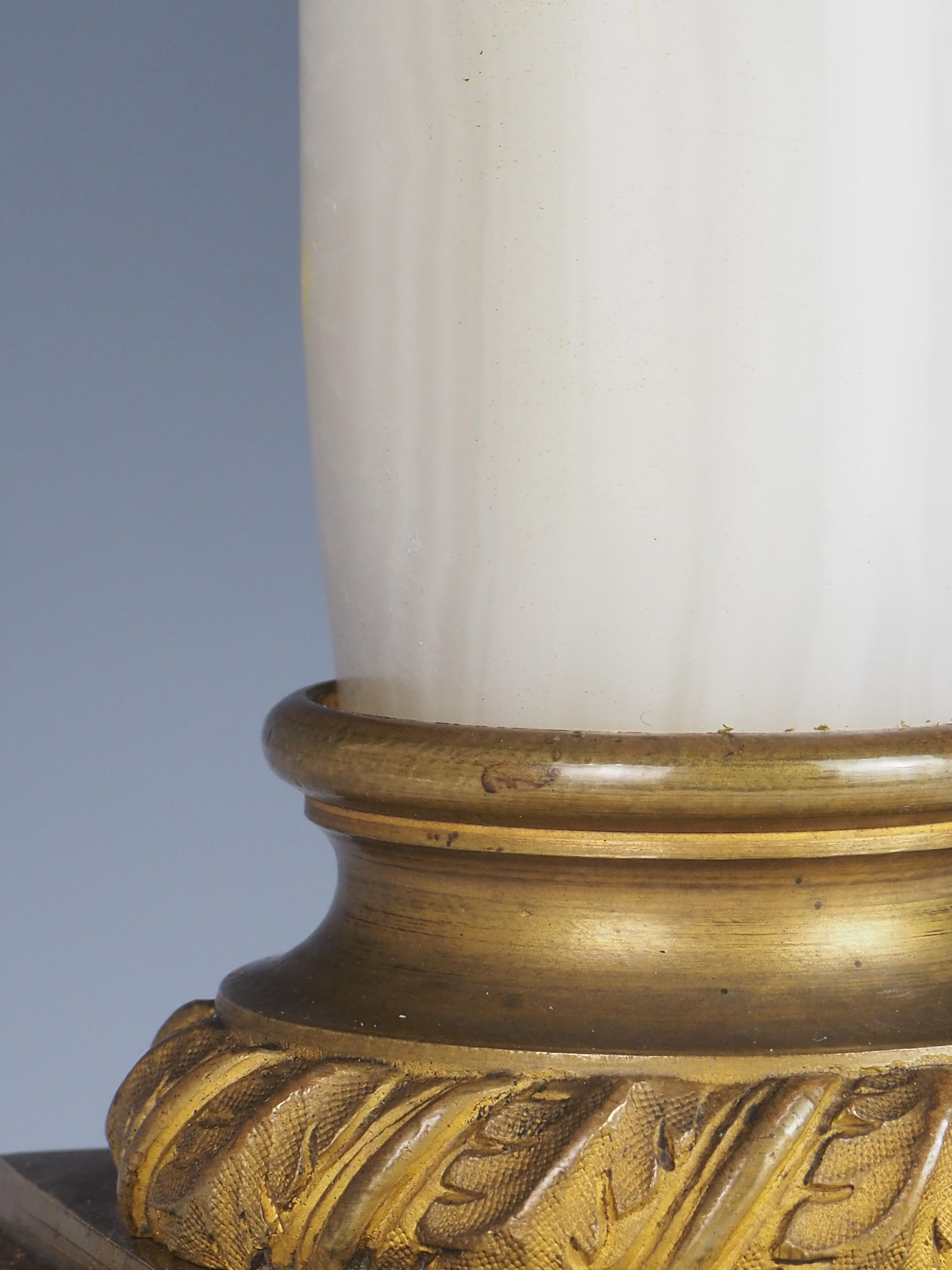 Antique White Marble Corinthian Table Lamp For Sale 8