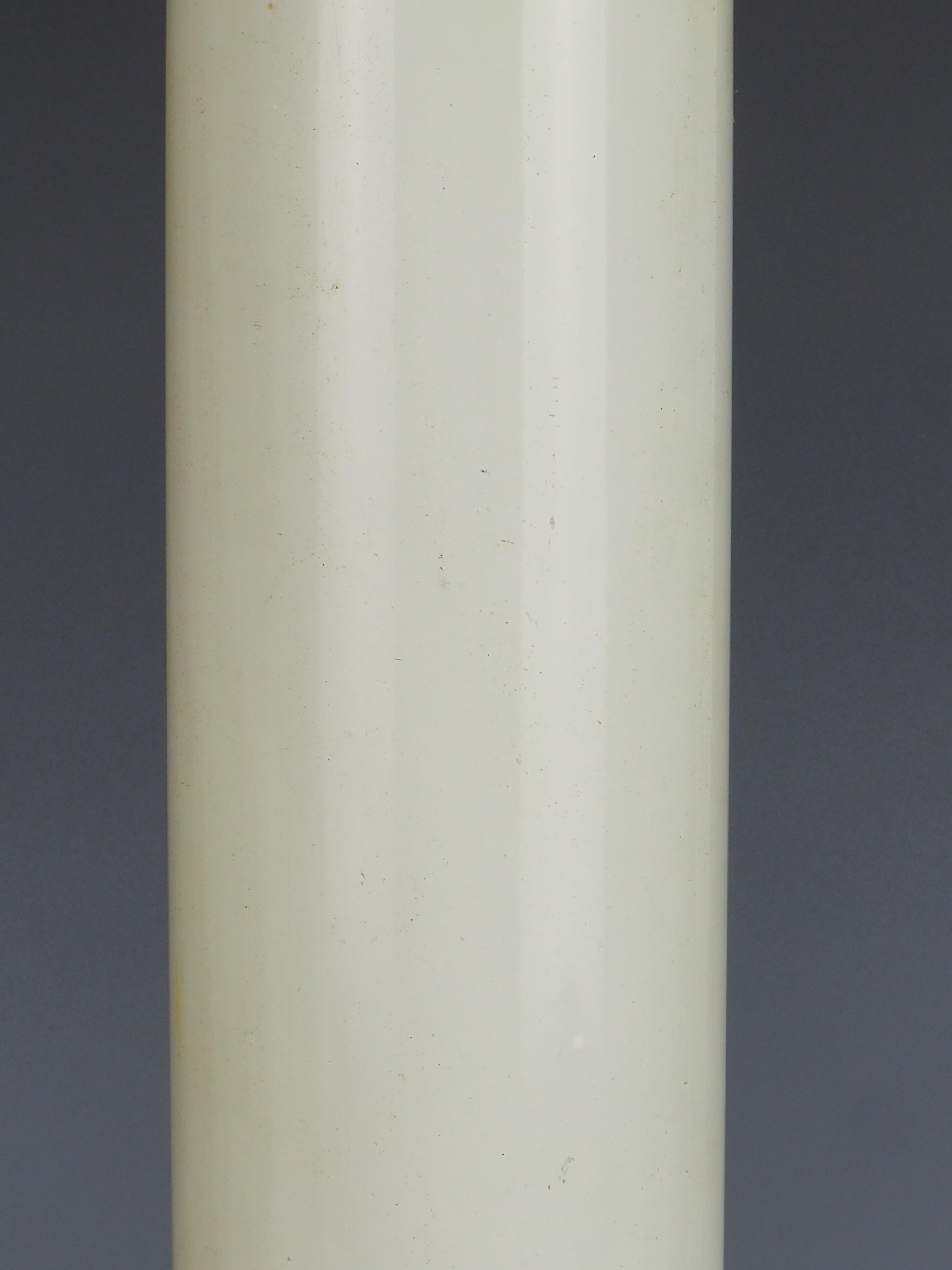 Antique White Marble Corinthian Table Lamp For Sale 3