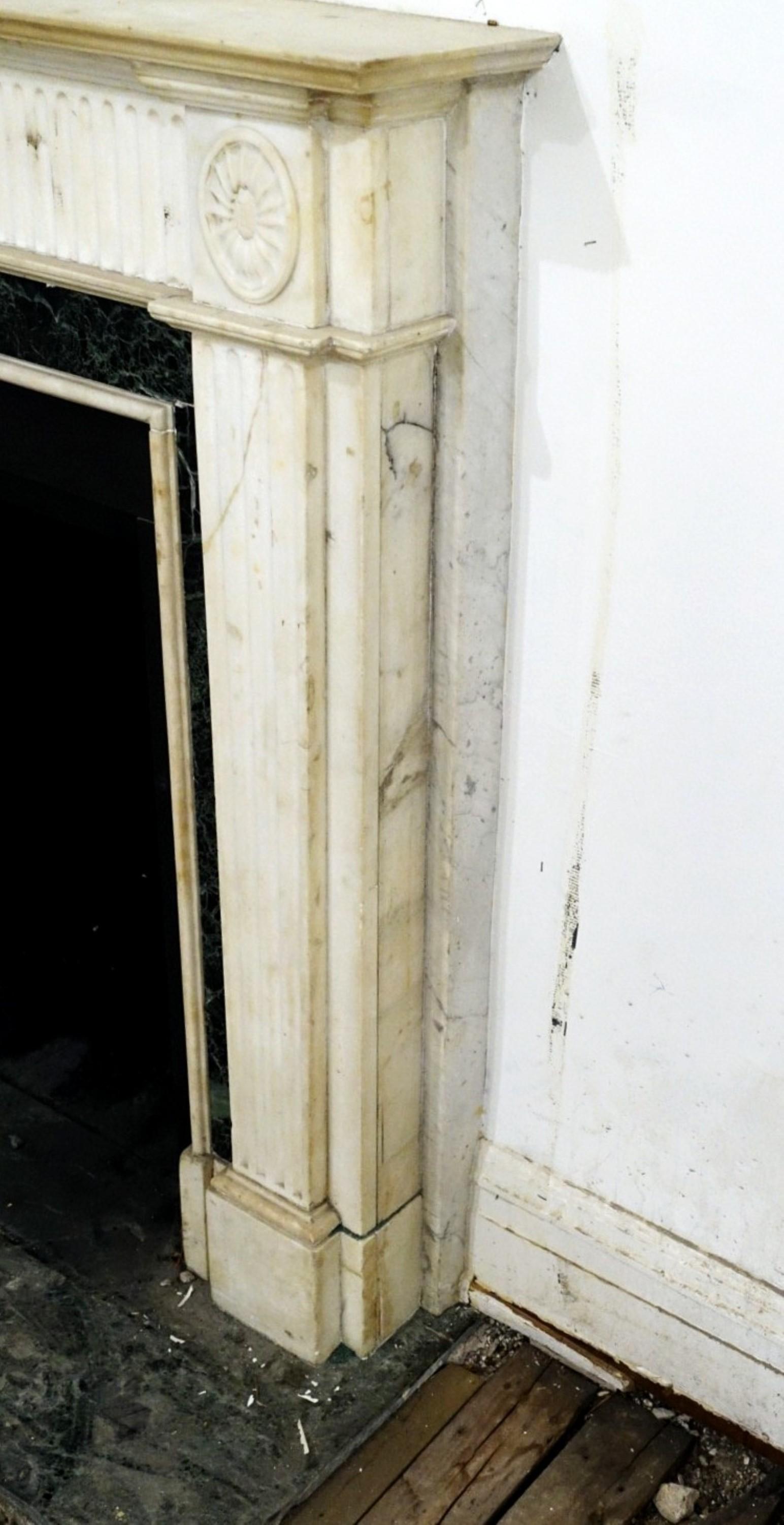 Antique White Marble Fireplace Mantel Park Ave Manhattan In Good Condition In New York, NY