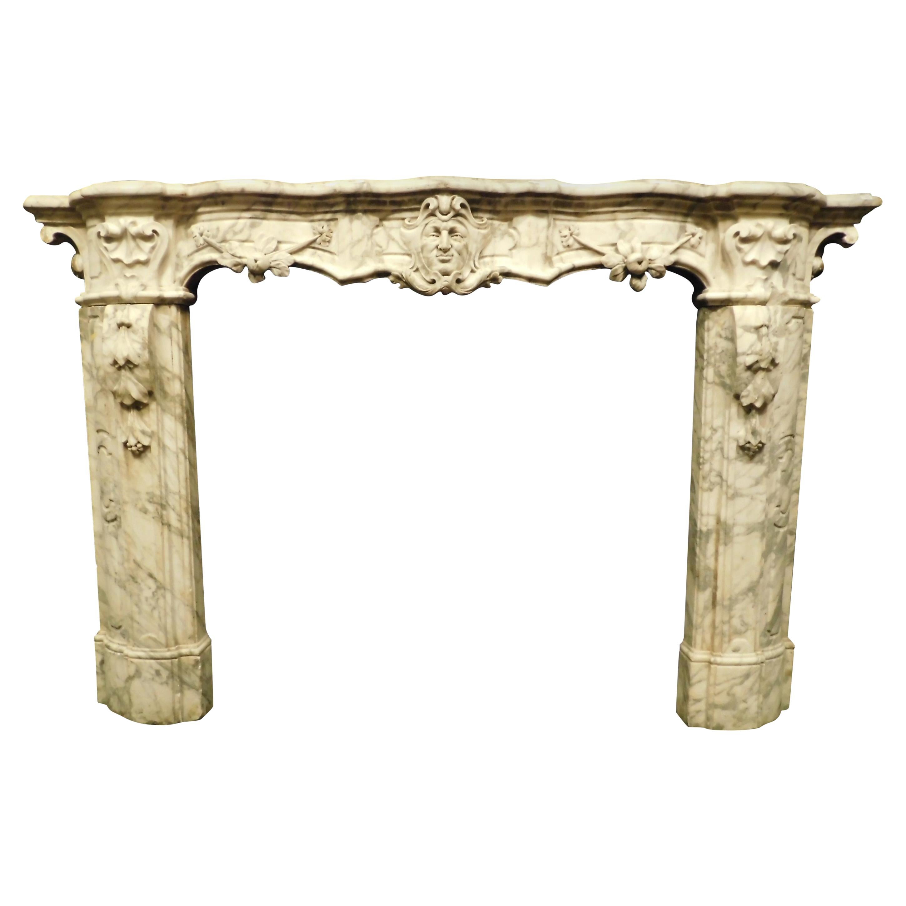 Antique White Marble Fireplace with Mask and Friezes, 18th Century, Italy For Sale