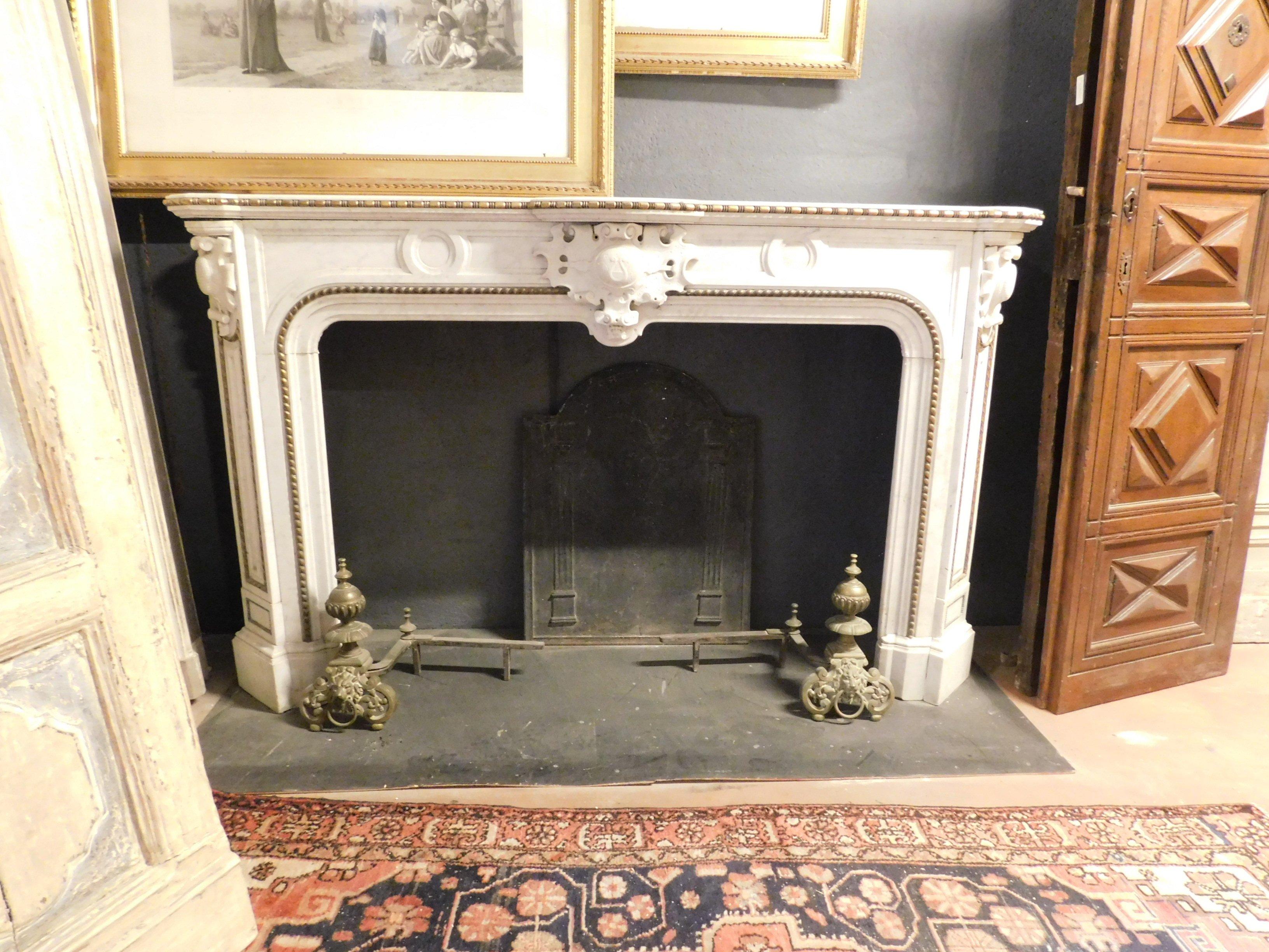 Hand-Carved Antique White Marble Mantle Fireplace, Brass Profiles, 19th Century, Italy For Sale