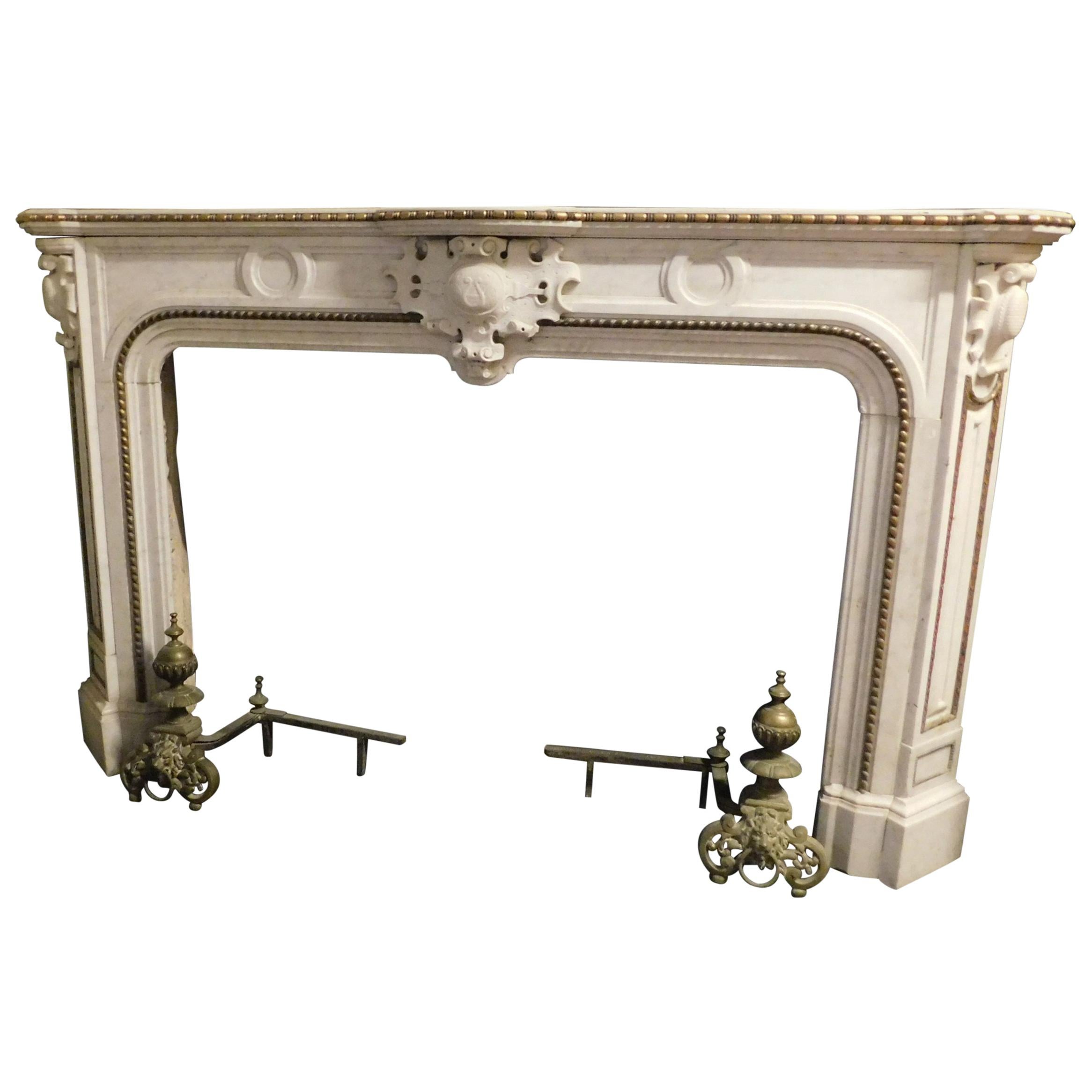 Antique White Marble Mantle Fireplace, Brass Profiles, 19th Century, Italy For Sale