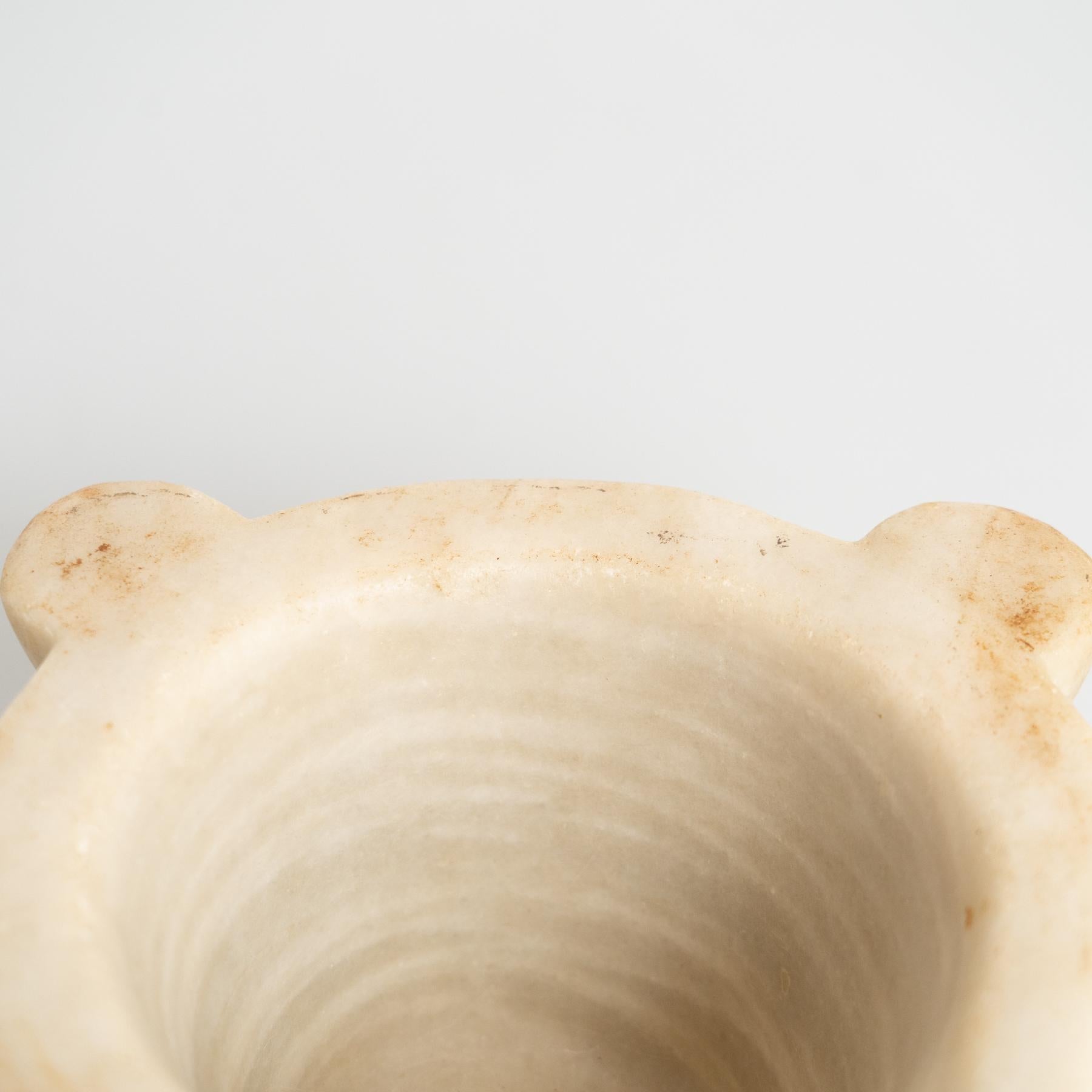 Antique White Marble Mortar – Early 20th Century, 1940s For Sale 3