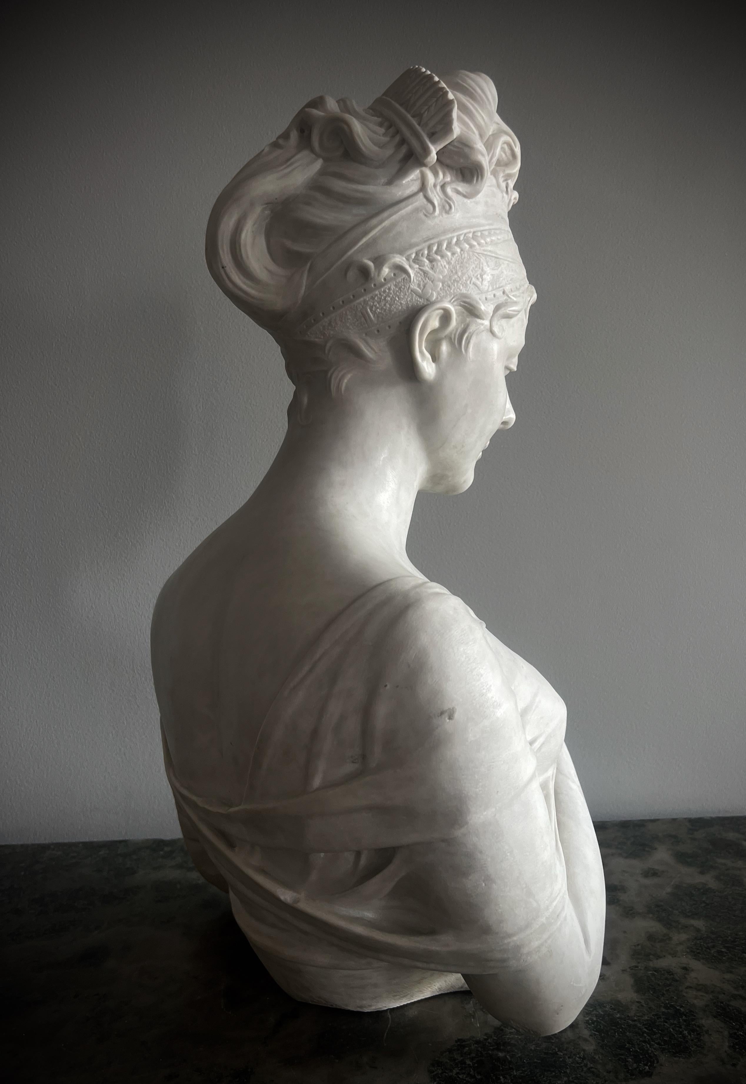 Antique White Marble Sculpture of Madame Recamier  For Sale 6