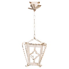 Lámpara de pared de metal blanco antiguo, circa 1940