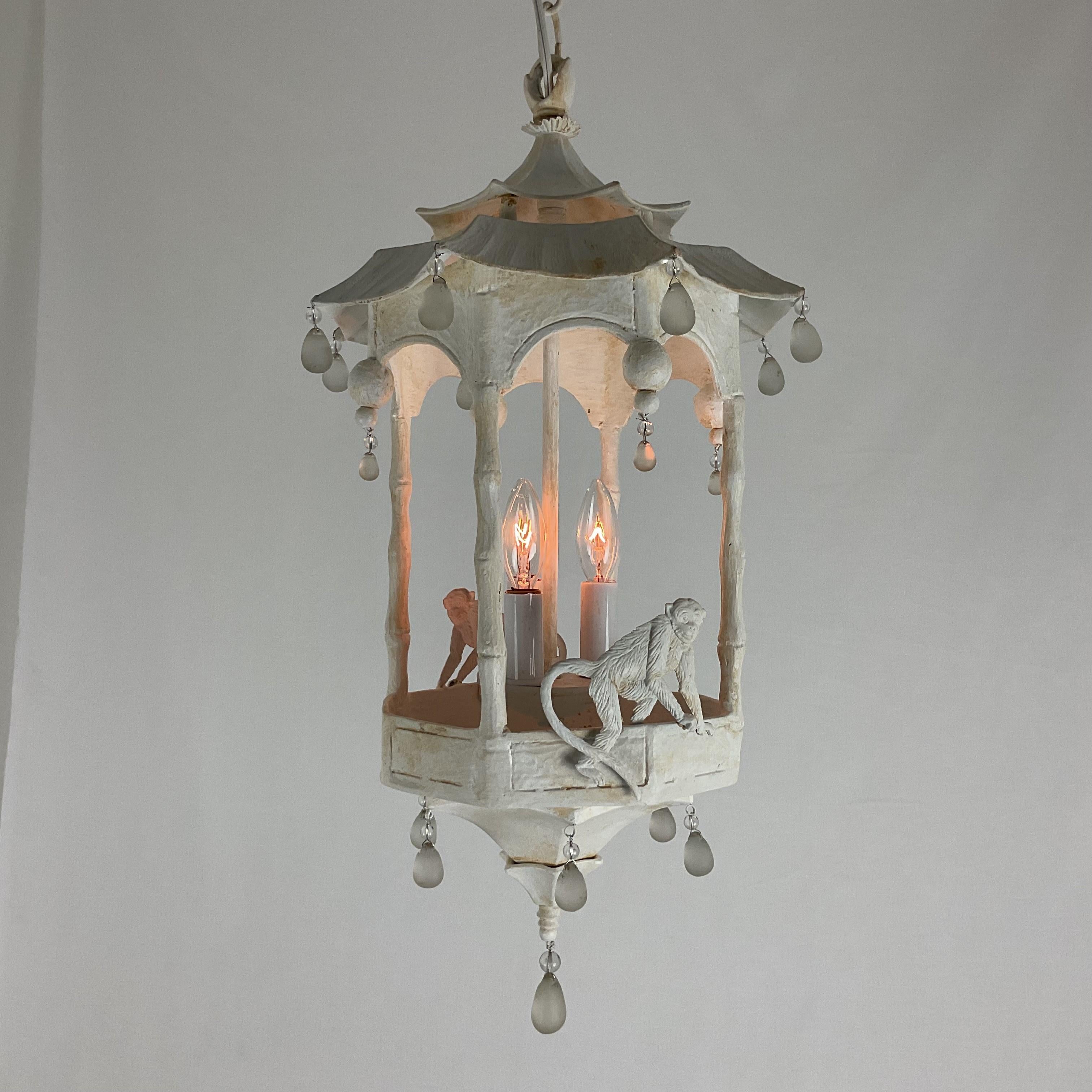 Farol Mono Pagoda Blanco Antiguo en venta 4