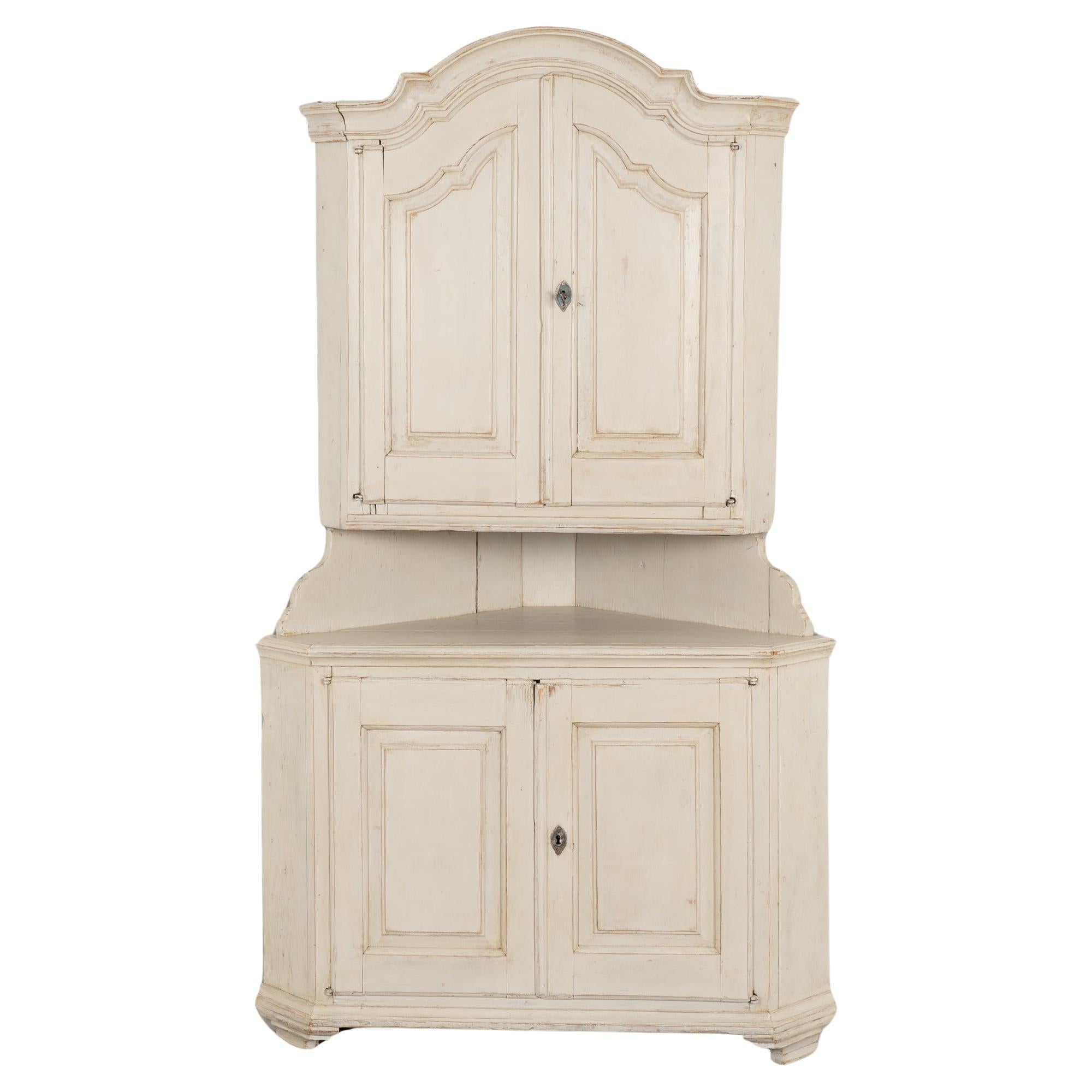 Antique White Painted Corner Cabinet Cupboard, Sweden circa 1840-60