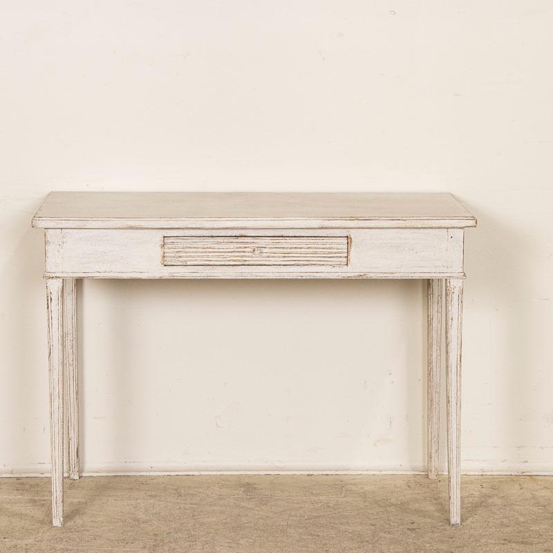 Antique White Painted Side Table Small Writing Desk from Sweden In Good Condition In Round Top, TX