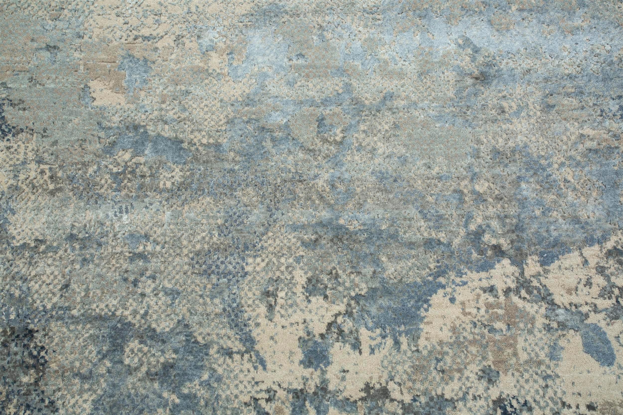 „Antiker weißer, perlenblauer, handgeknüpfter Teppich“ (Indisch) im Angebot