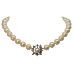 Antique White Pearl Choker with Diamond Platinum Pearl Clasp