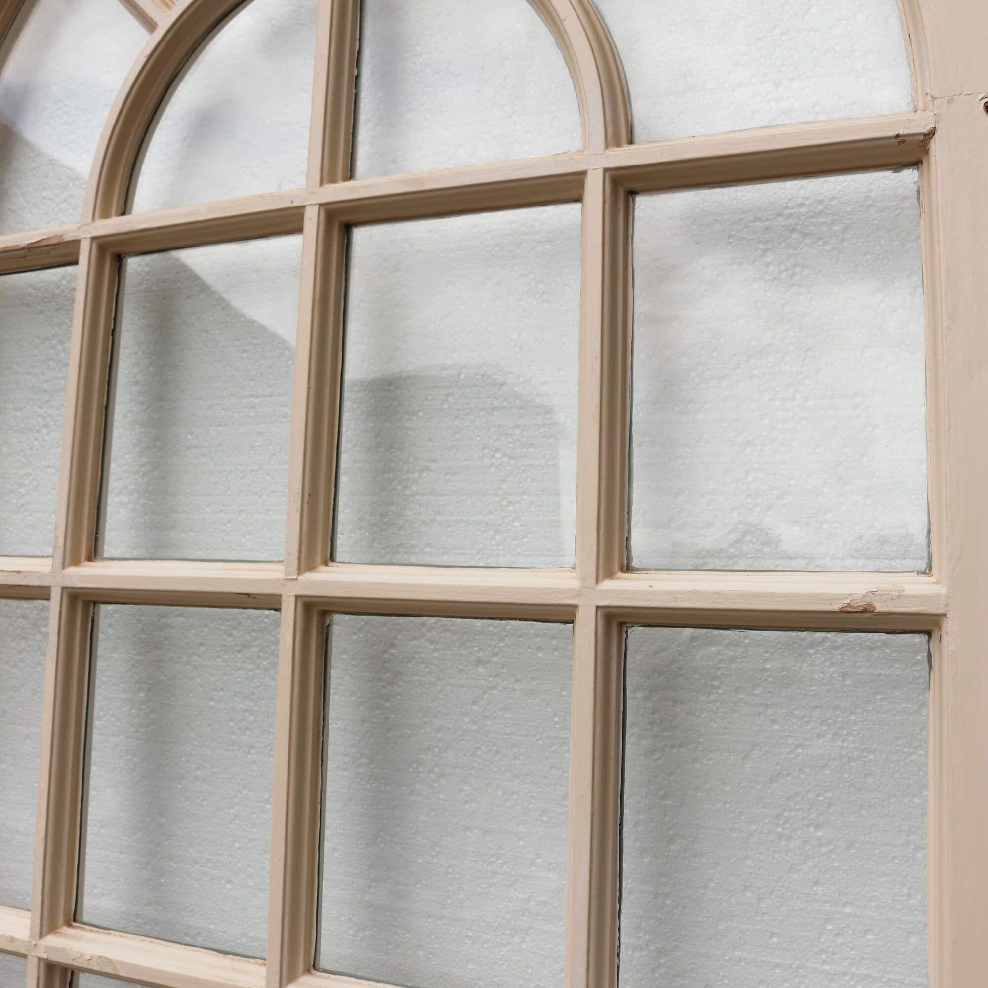 Anglais Porte cintrée vitrée en pin blanc antique en vente