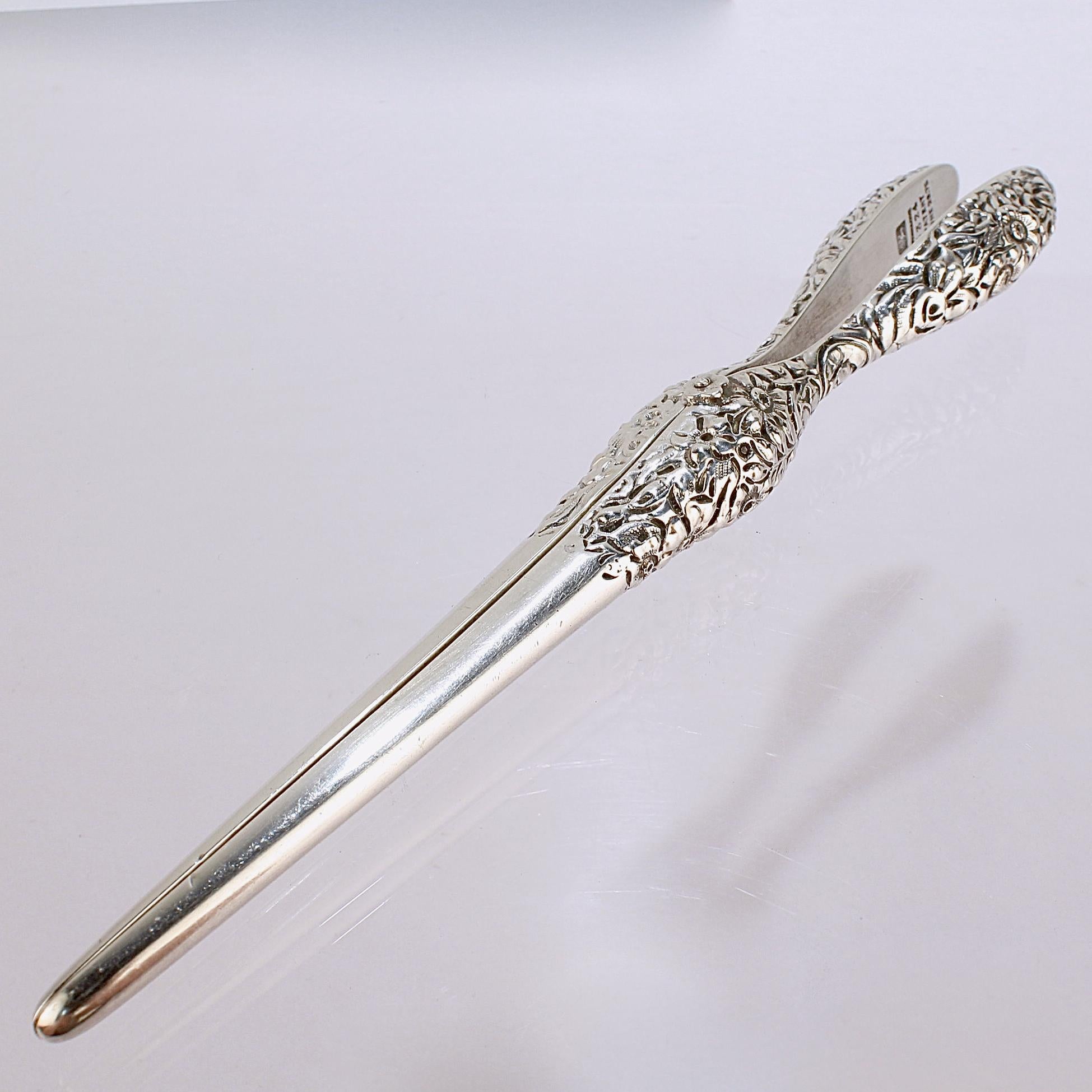 A fine antique Victorian glove stretcher.

In sterling silver with repoussé handles.

By Whiting and patent dated June 1875.

Simply an amazing piece of American Victorian silver by a top-shelf silver company!

Date:
Late 19th Century 

Overall