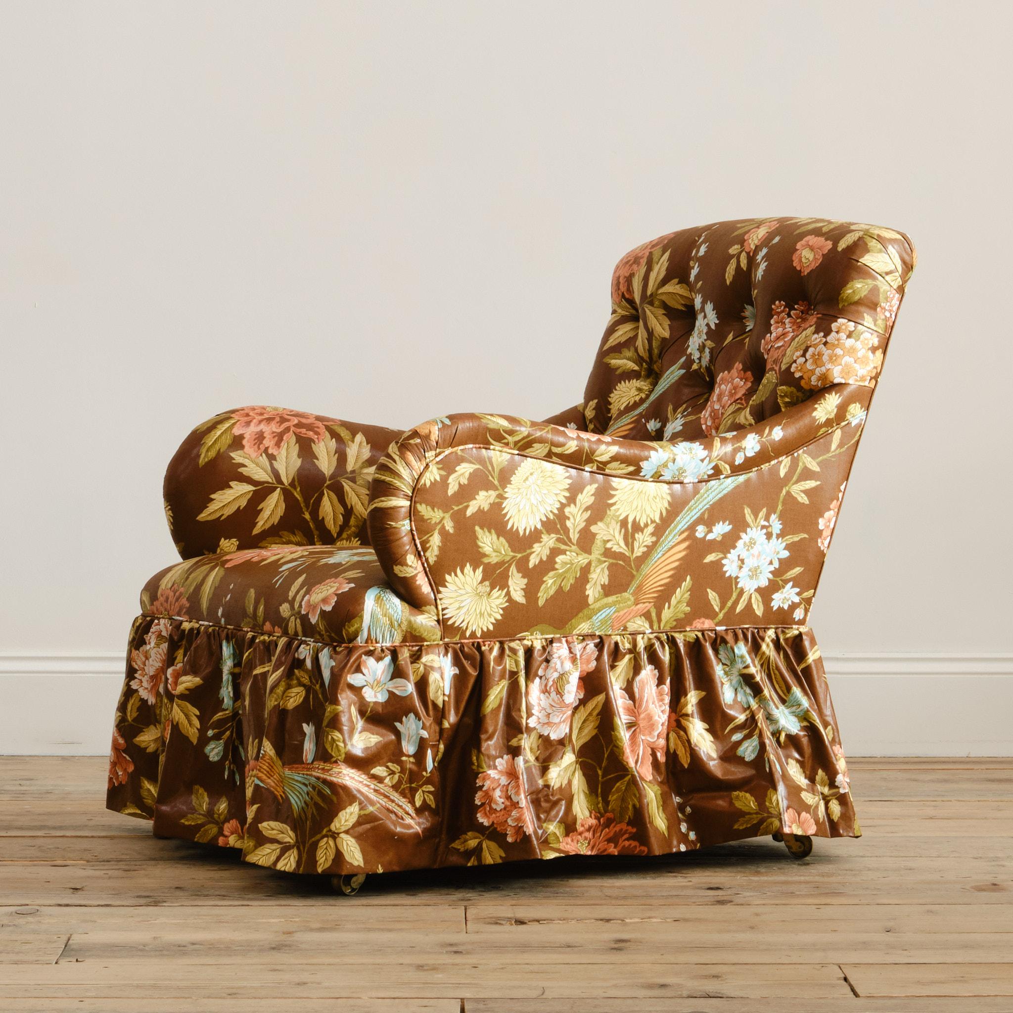 Britannico Antica poltrona Whytock & Reid in chintz floreale Sanderson d'epoca in vendita