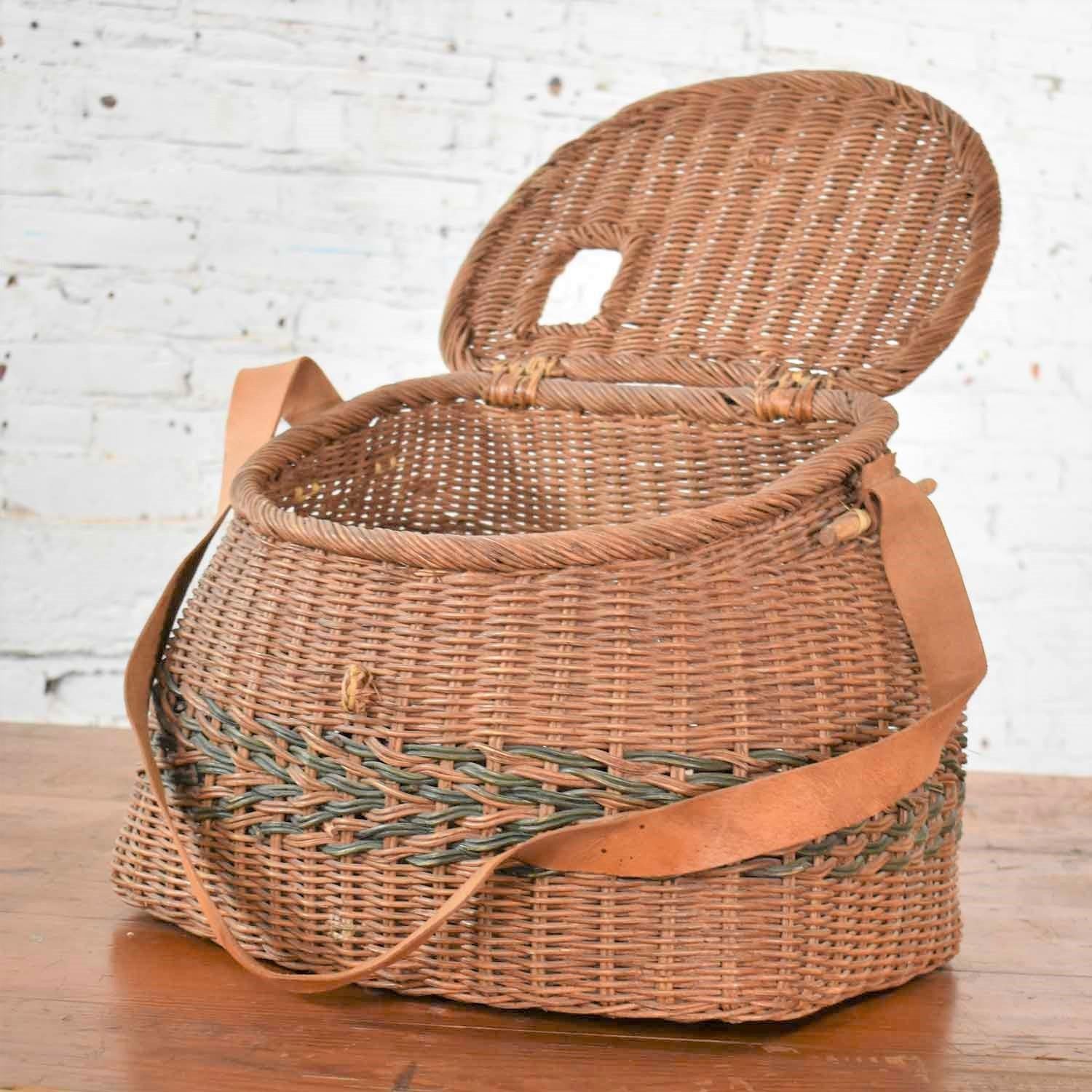 Antique Wicker Basket Fishing Creel with Leather Strap Handle 1