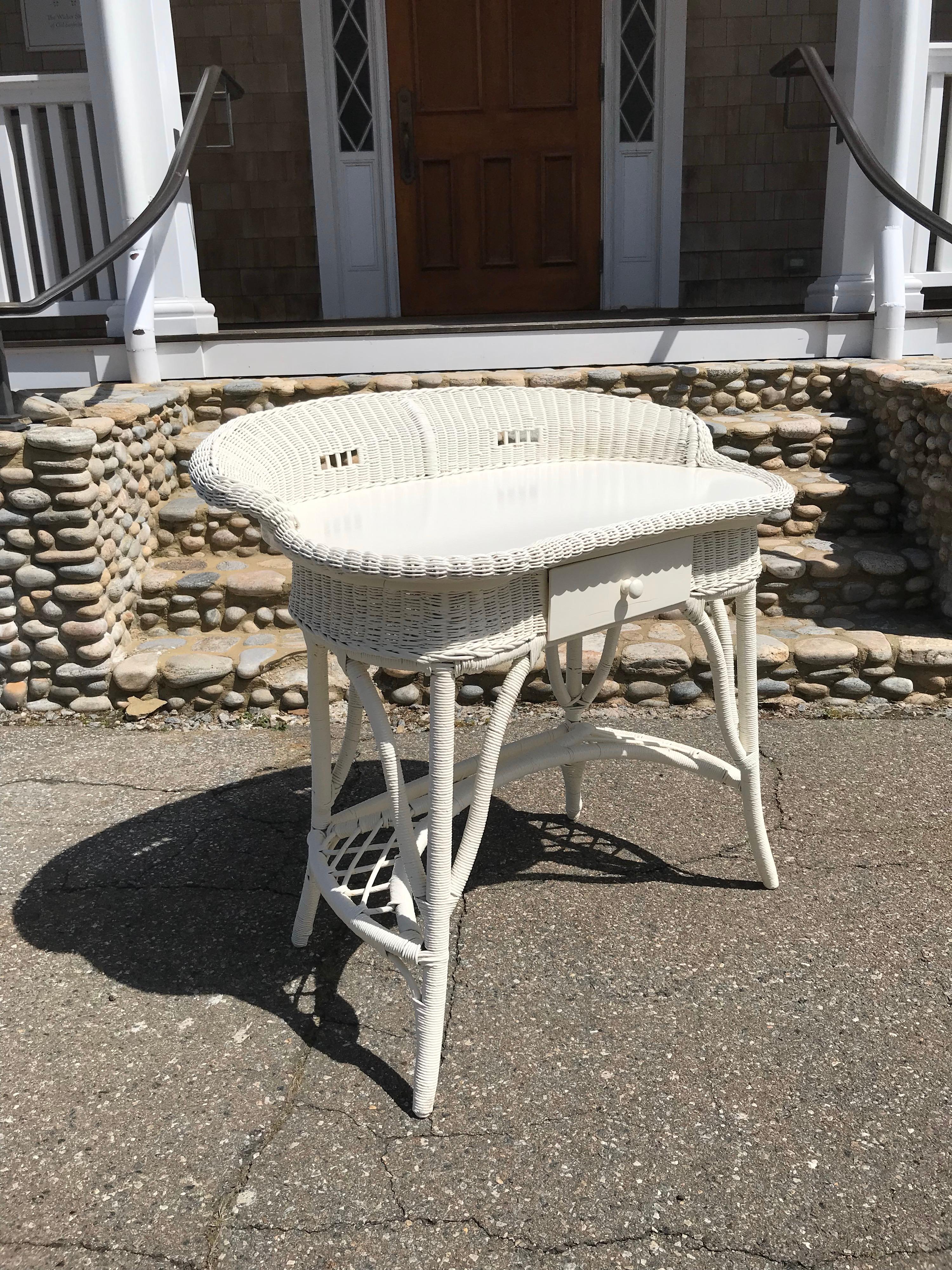 white wicker desk