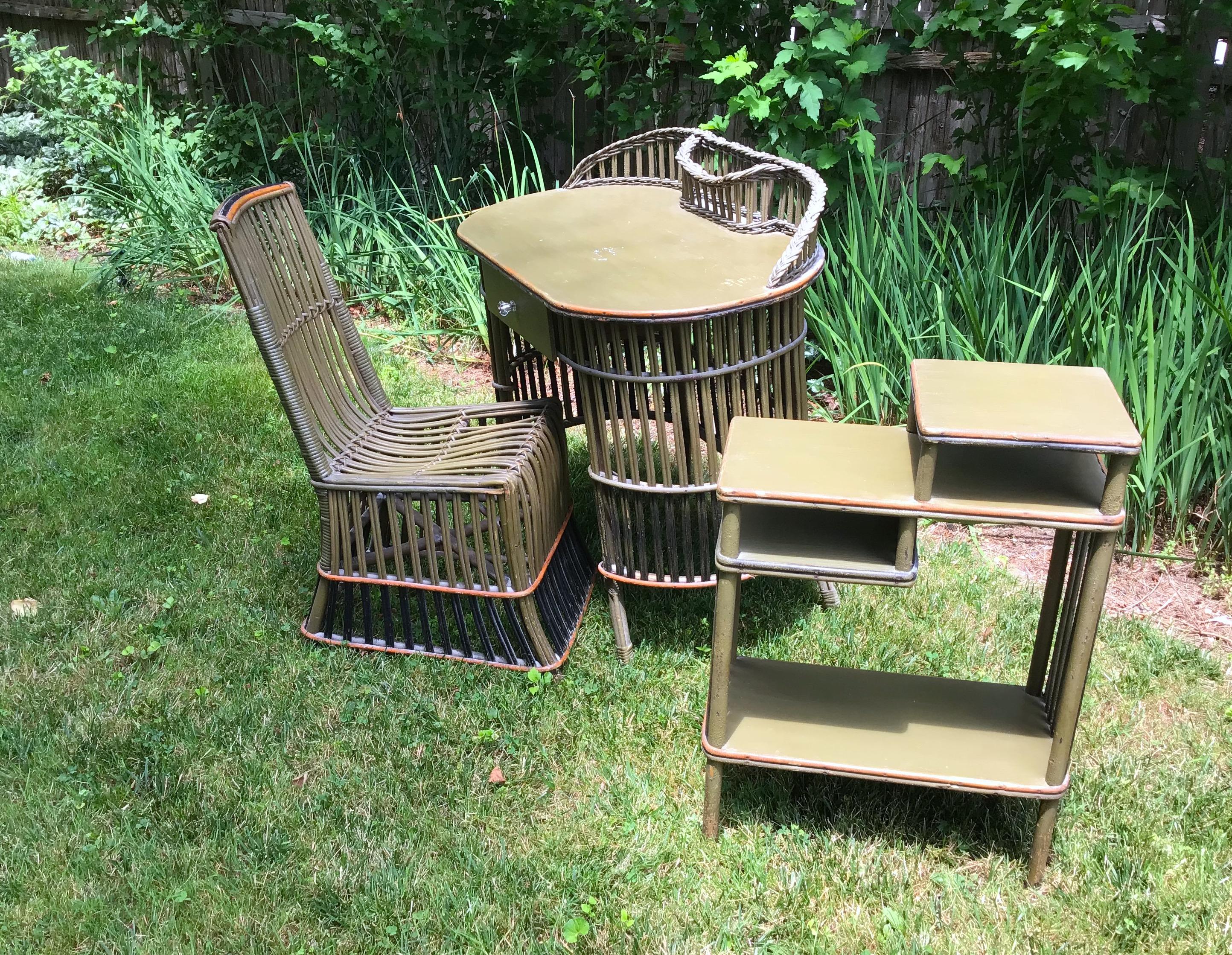 Antique Wicker Desk with Chair and Telephone Table In Good Condition For Sale In East Hampton, NY