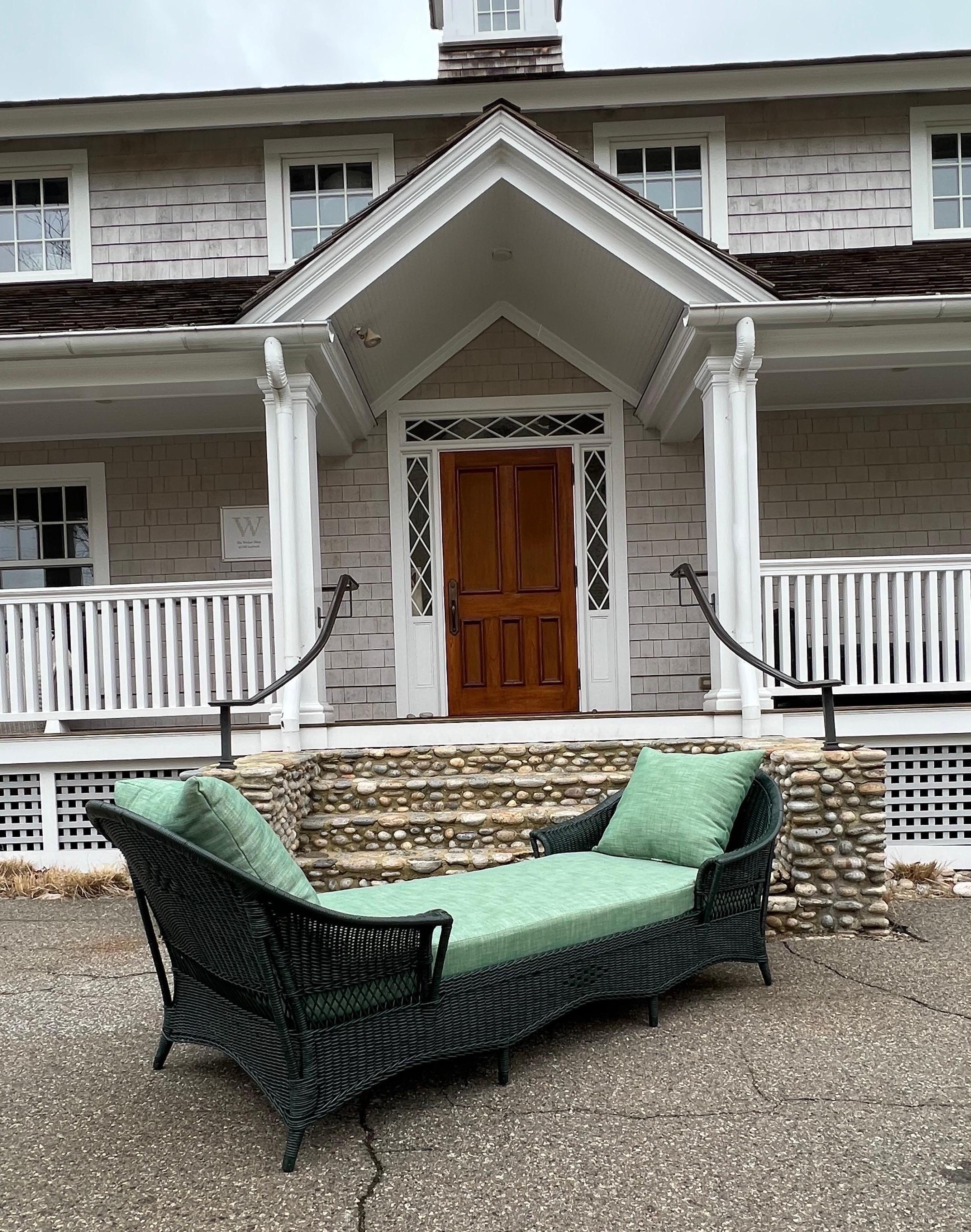 American Antique Wicker Double Chaise / Daybed For Sale