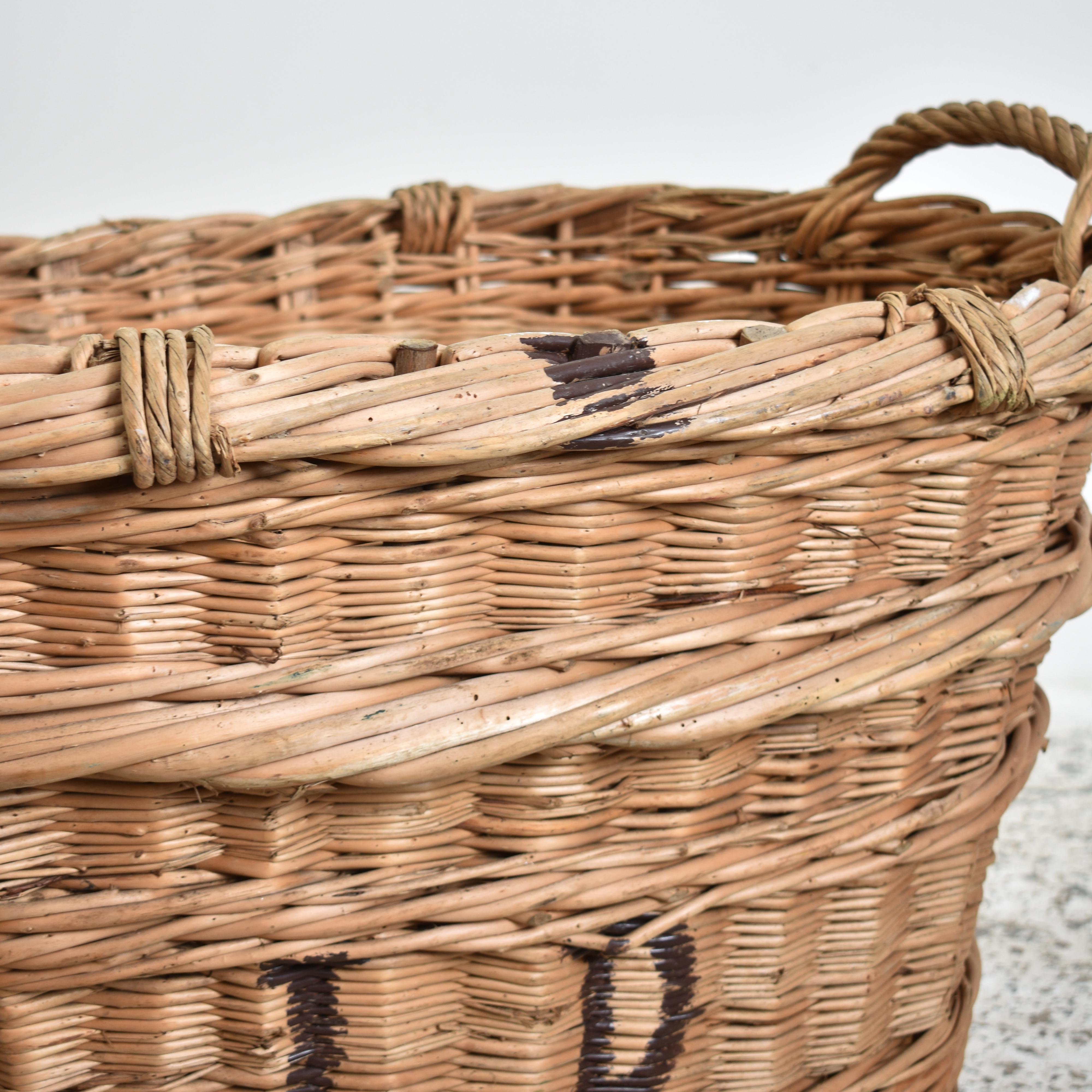 Antique Wicker French Champagne Log Basket In Good Condition In Stockbridge, GB