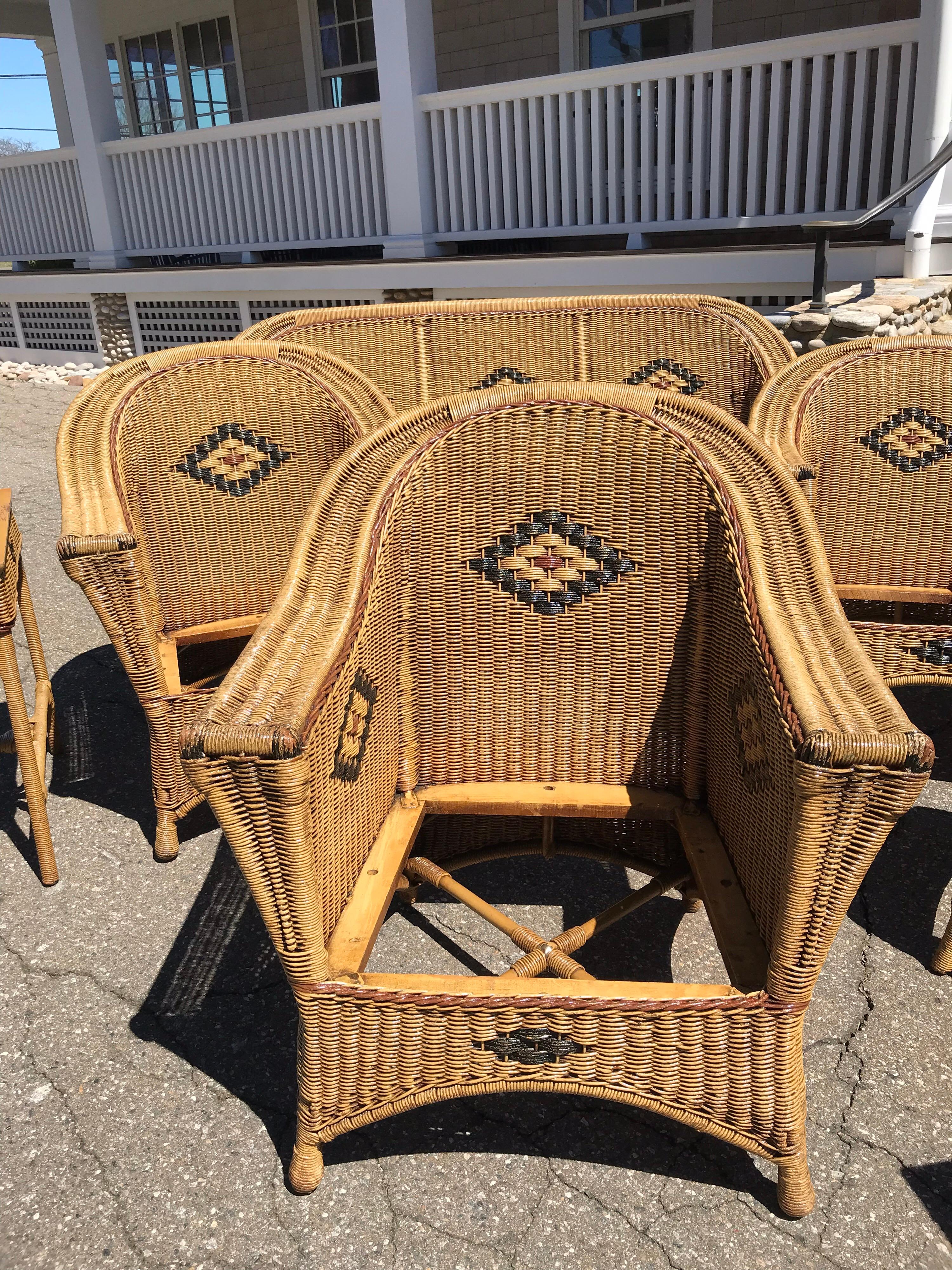 American Antique Wicker Set