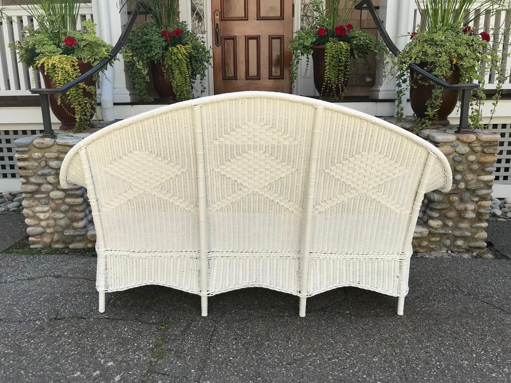 vintage wicker outdoor furniture