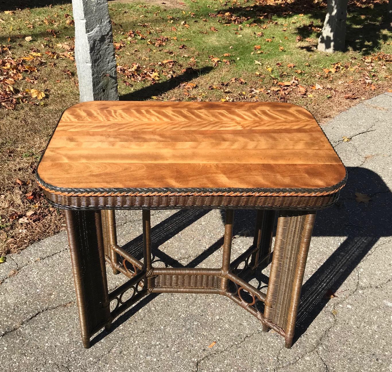 Early 20th Century Antique Wicker Set For Sale