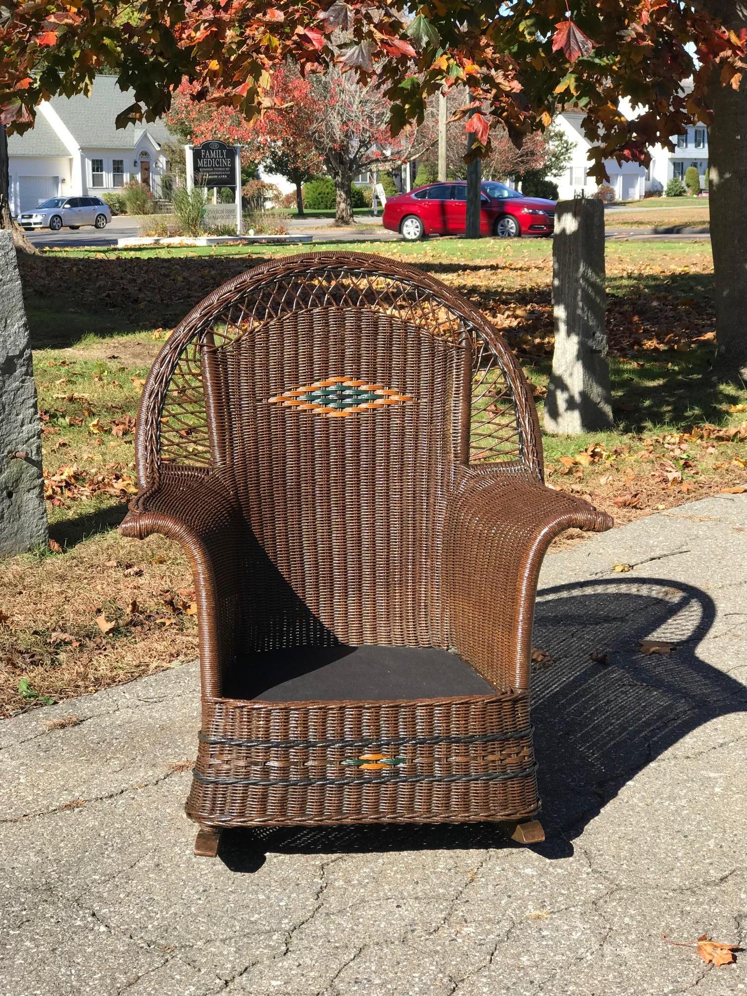 Antique Wicker Set For Sale 2