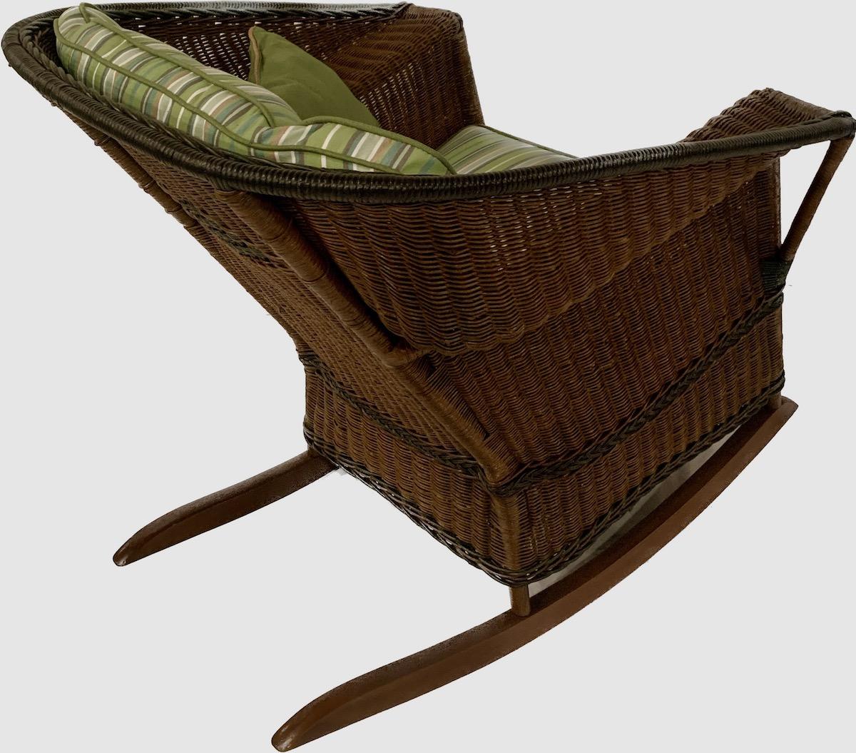 Natural Finish Antique Wicker Three Piece Close Woven Shelf Arm Suite For Sale 2