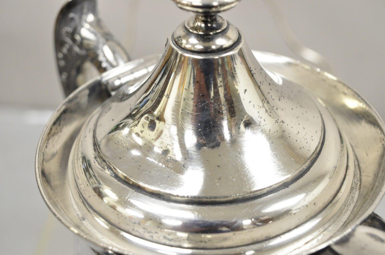 Début du 20ème siècle Antique Wilcox Silver Plate Co Victorian Porcelain Lined Tilting Coffee Tea Pot en vente
