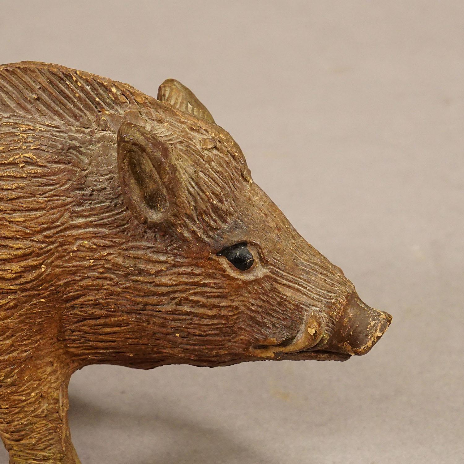 Antikes Wildschwein-Sparschwein aus Lehm (Schwarzwald) im Angebot