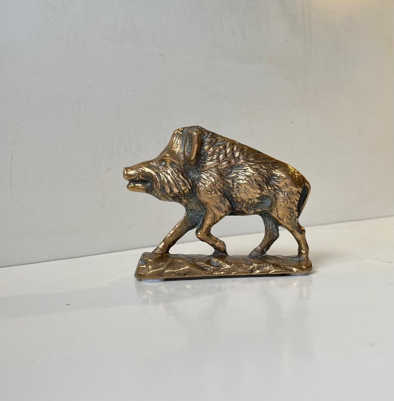 Antike Wildschwein-Skulptur aus Bronze, Frankreich, 1920er Jahre (Gegossen) im Angebot