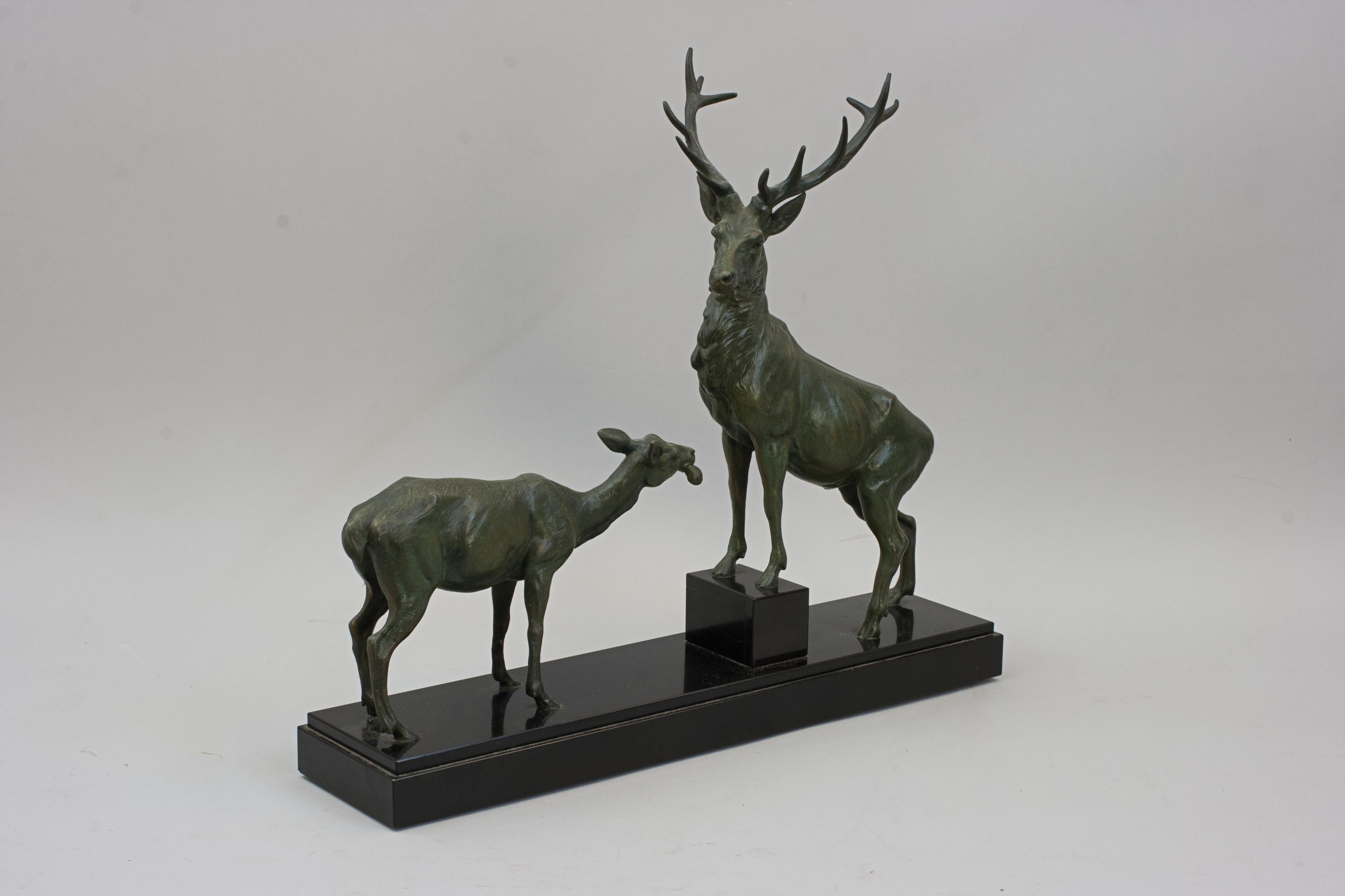 Scultura antica di animali selvatici, cervo e cerva in vendita 8