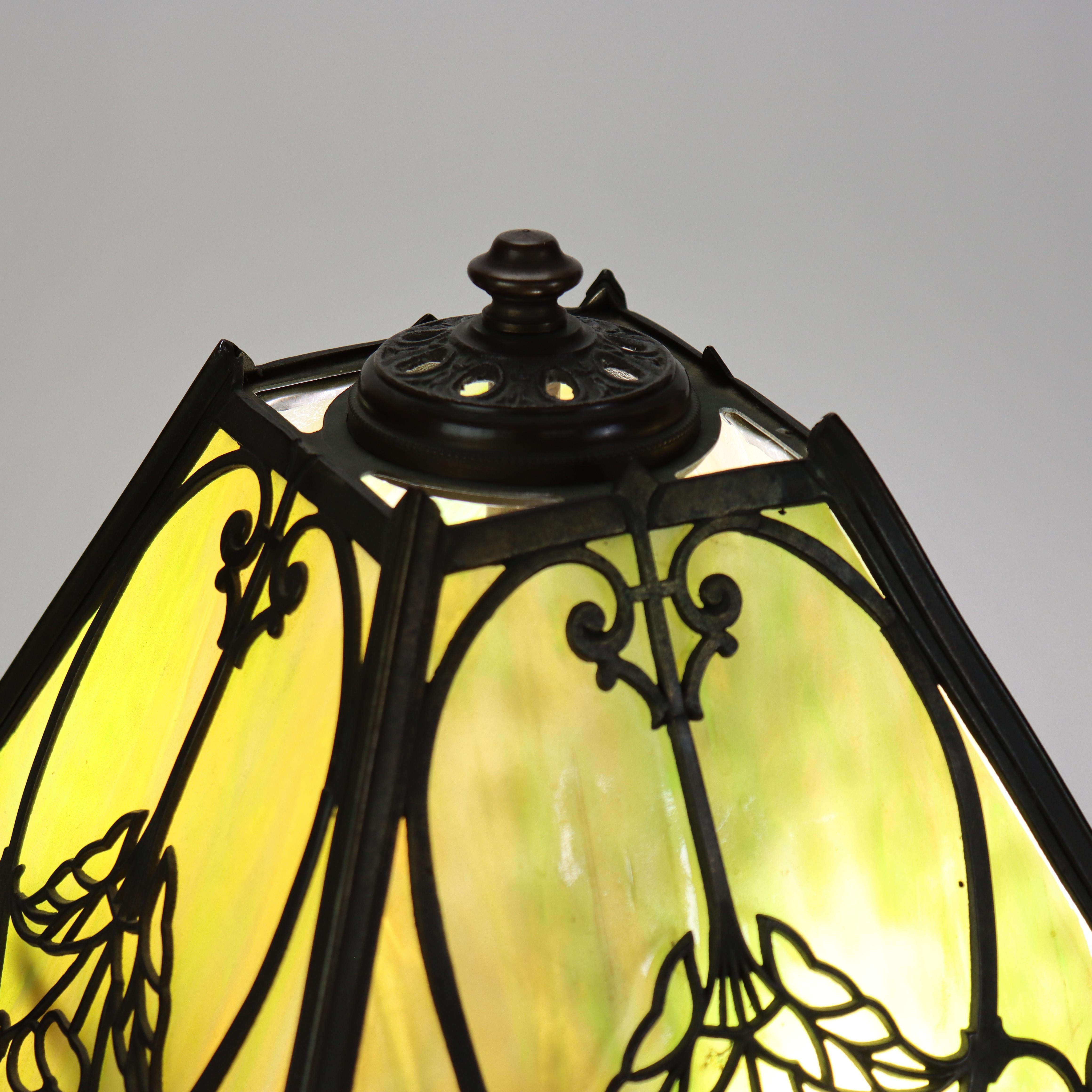 20th Century Antique Wilkinson Arts & Crafts Four-Panel Slag Glass Table Lamp c1920 For Sale
