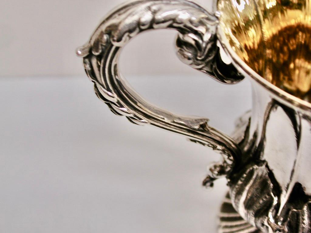Antiguo William 1V Taza de bautizo de plata con diseño de hoja de acanto 1831 Inglés en venta