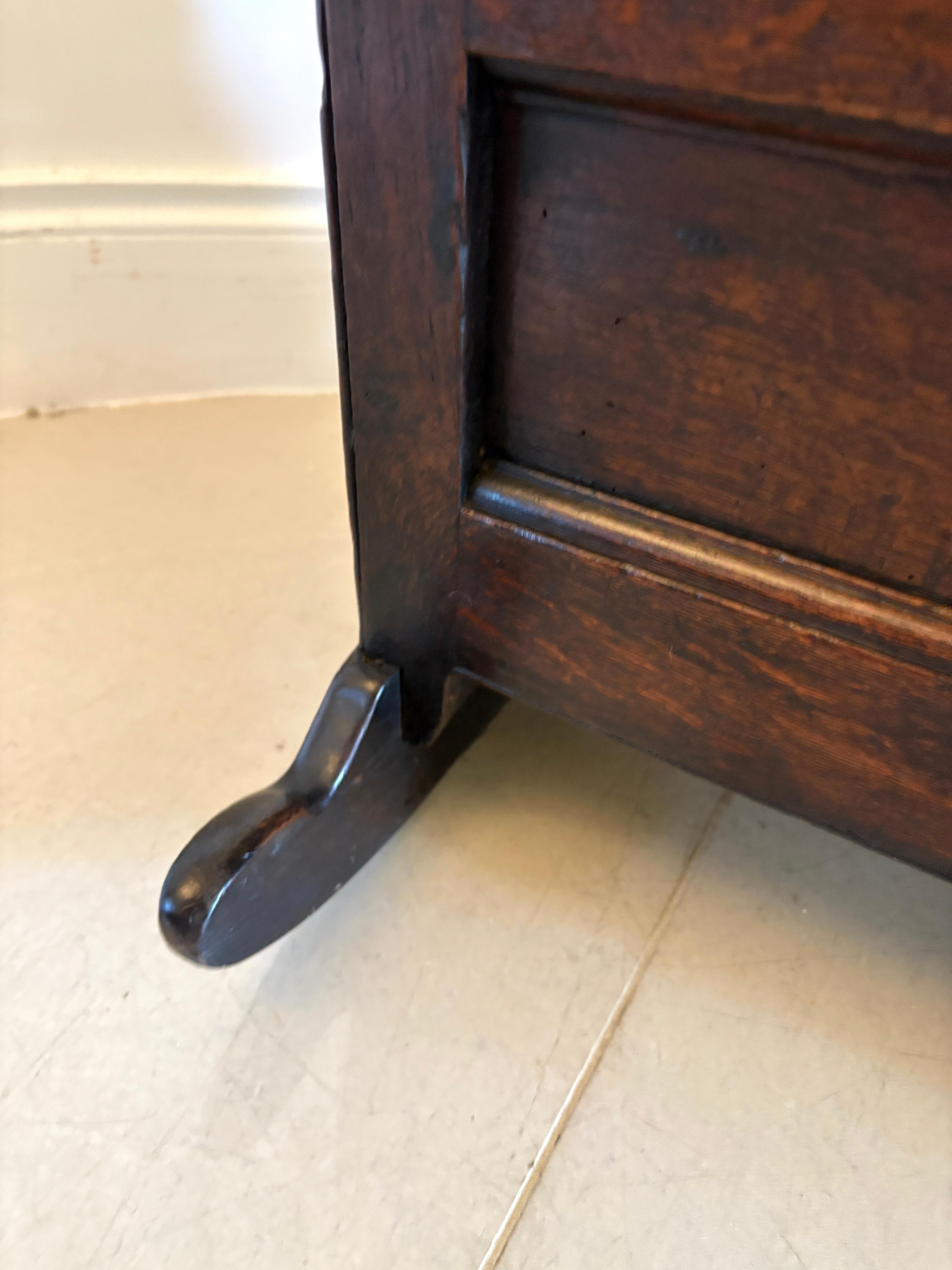 Antique William and Mary Quality Oak Panelled Rocking Crib For Sale 7