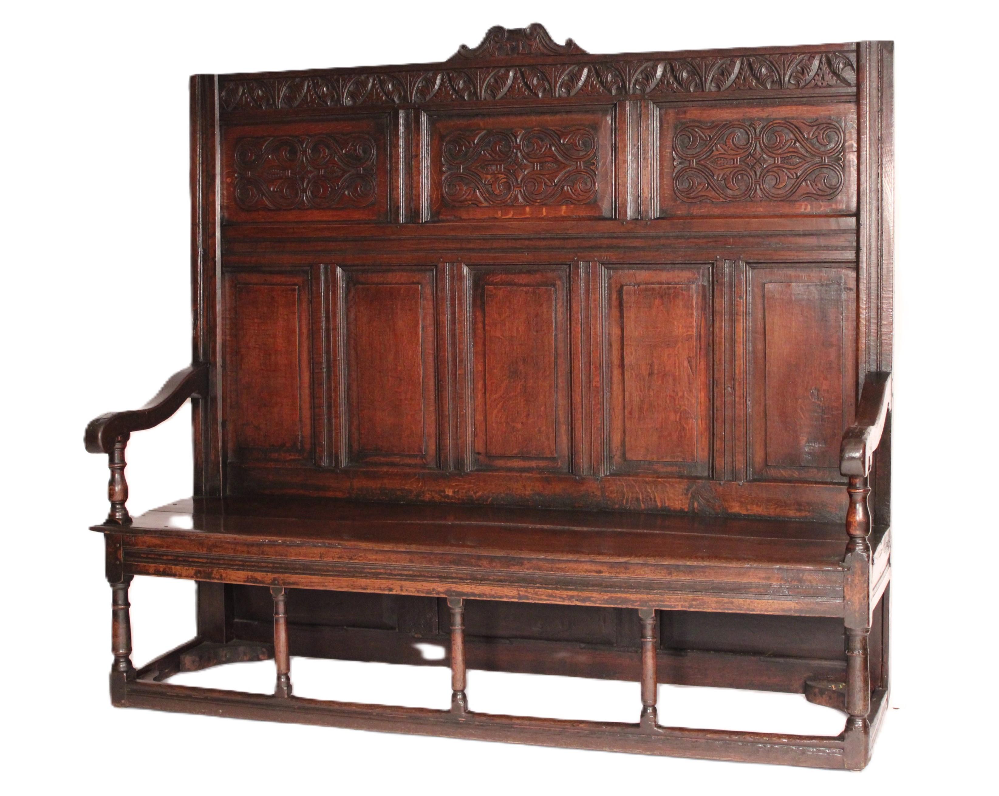 William and Mary Antico Settle di Oak inglese in stile William & Mary in vendita