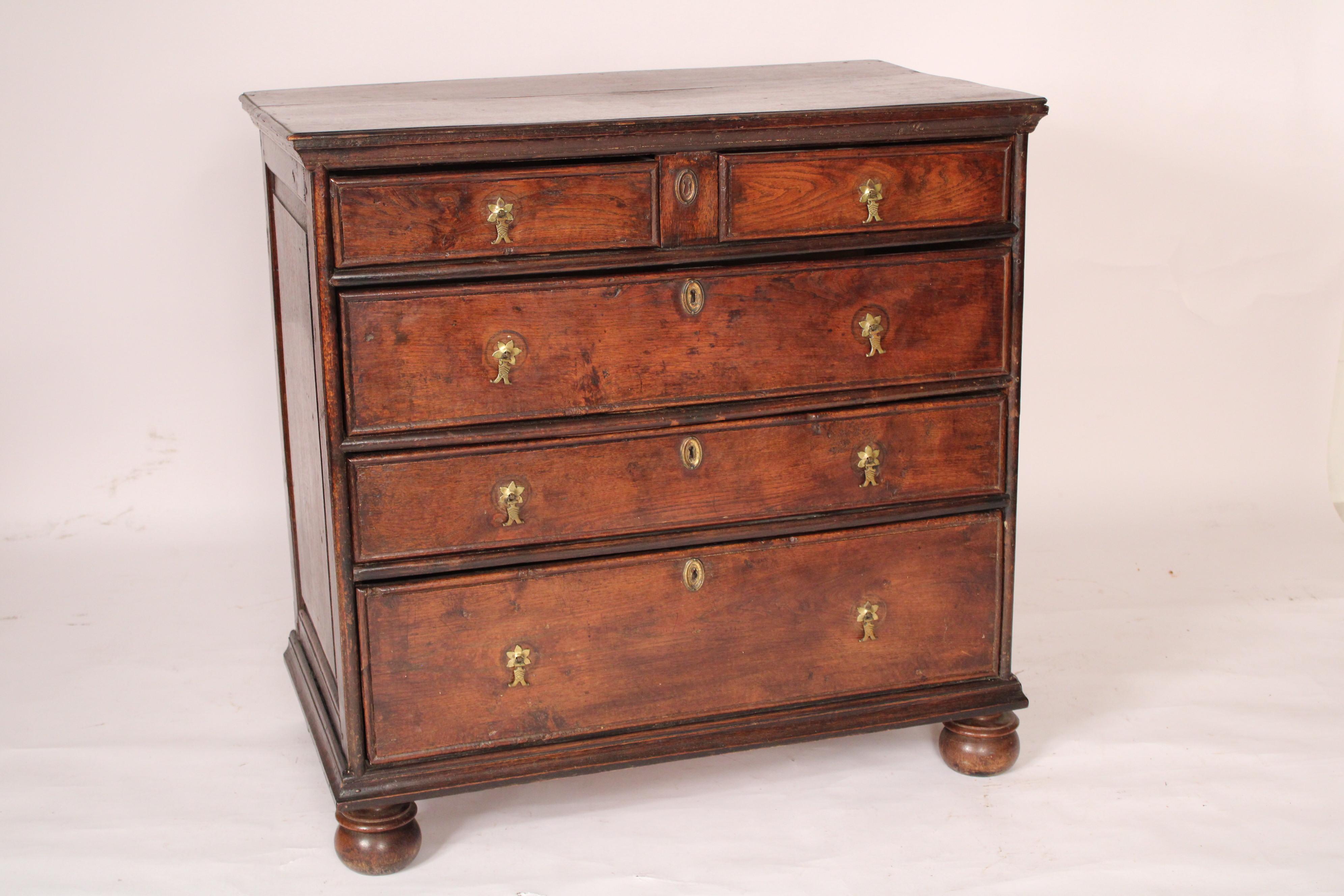 English Antique William and Mary Style Oak Chest of Drawers For Sale