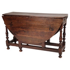 Antique William and Mary style Oak Gate leg table