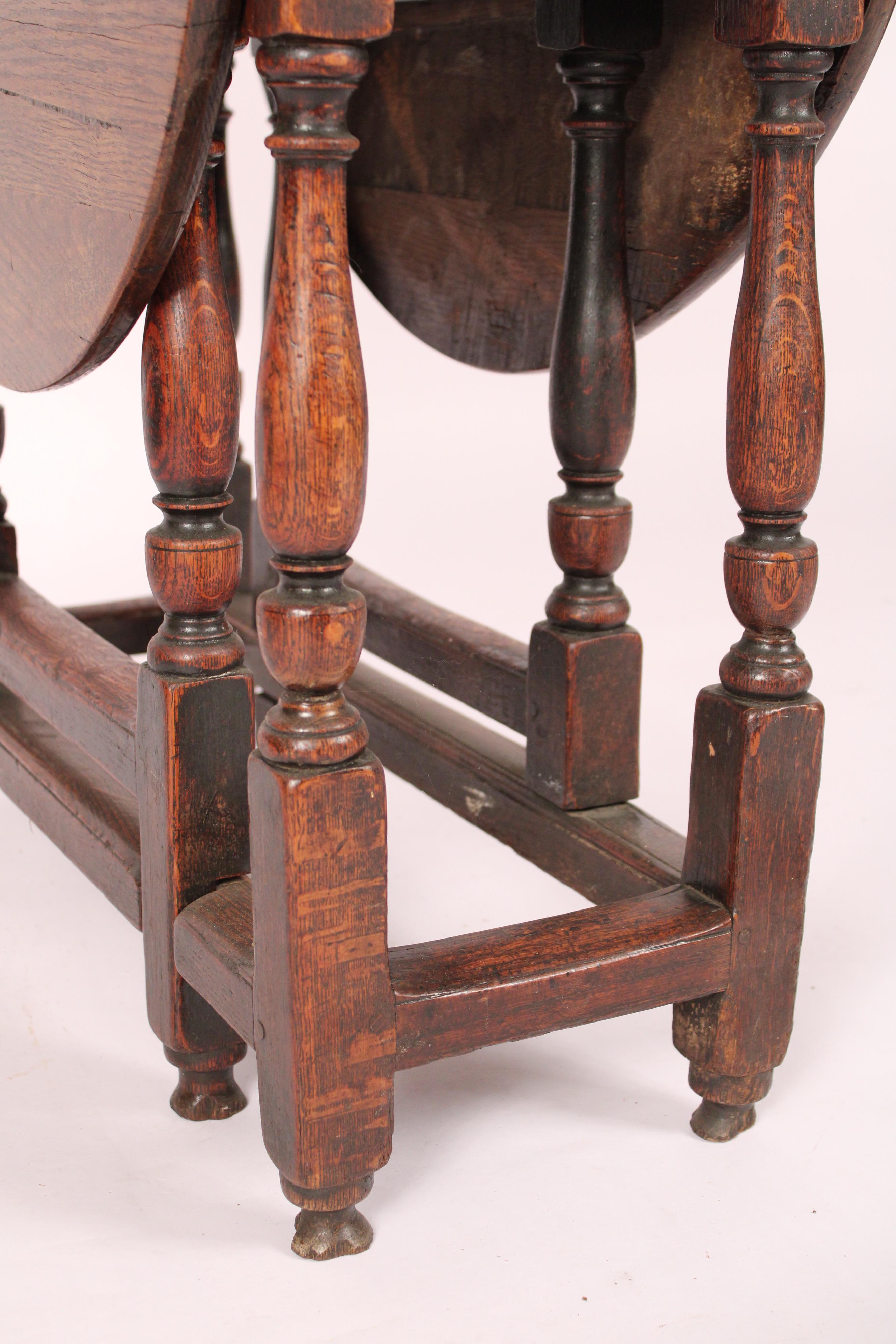 Antike William und Mary Stil Oak Gateleg Tisch im Angebot 1