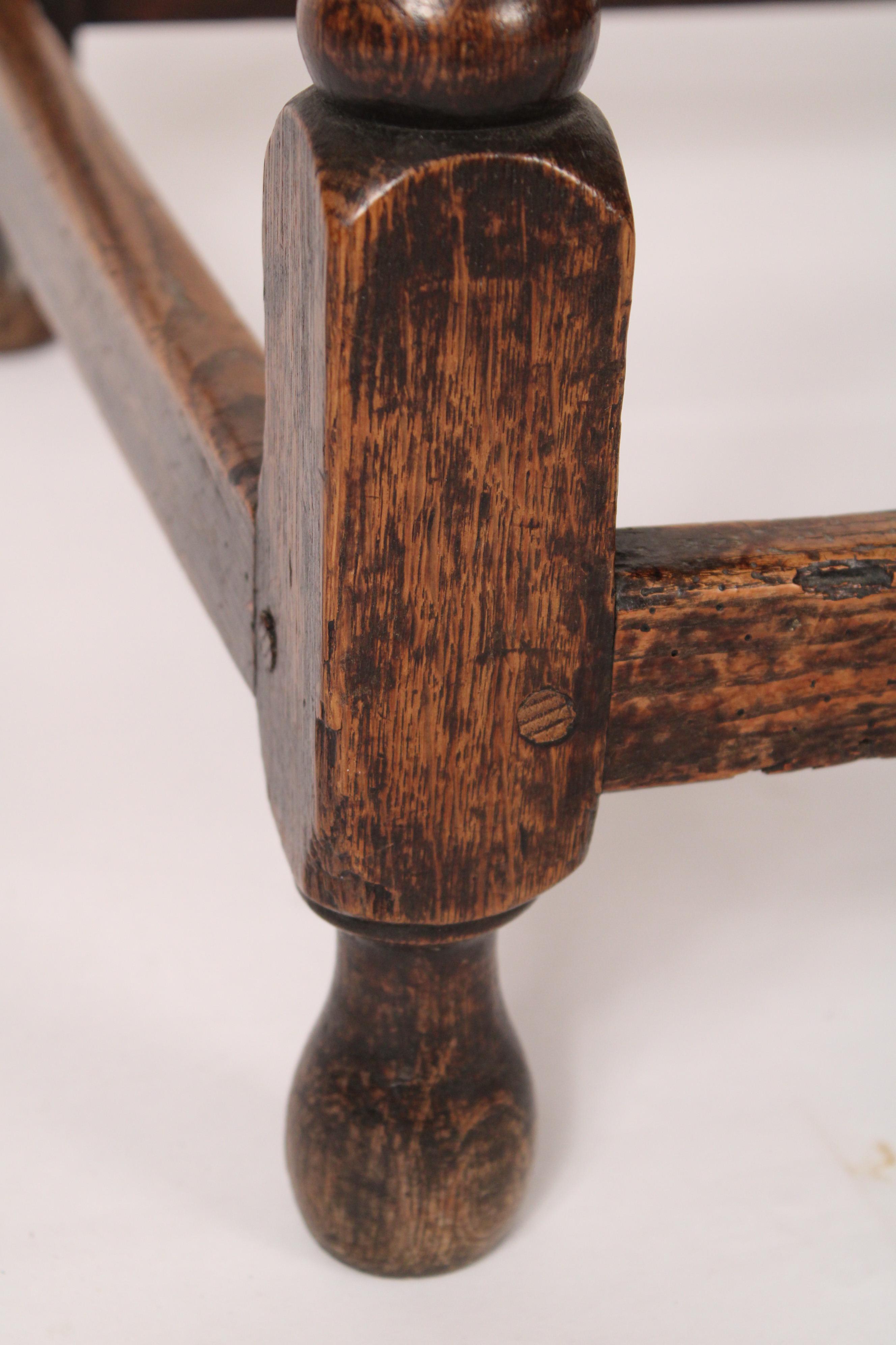 Antique William and Mary style Oak Tavern Table 4