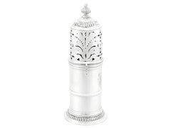 Antico William III Britannia Standard d'argento in stile Faro con rotelle