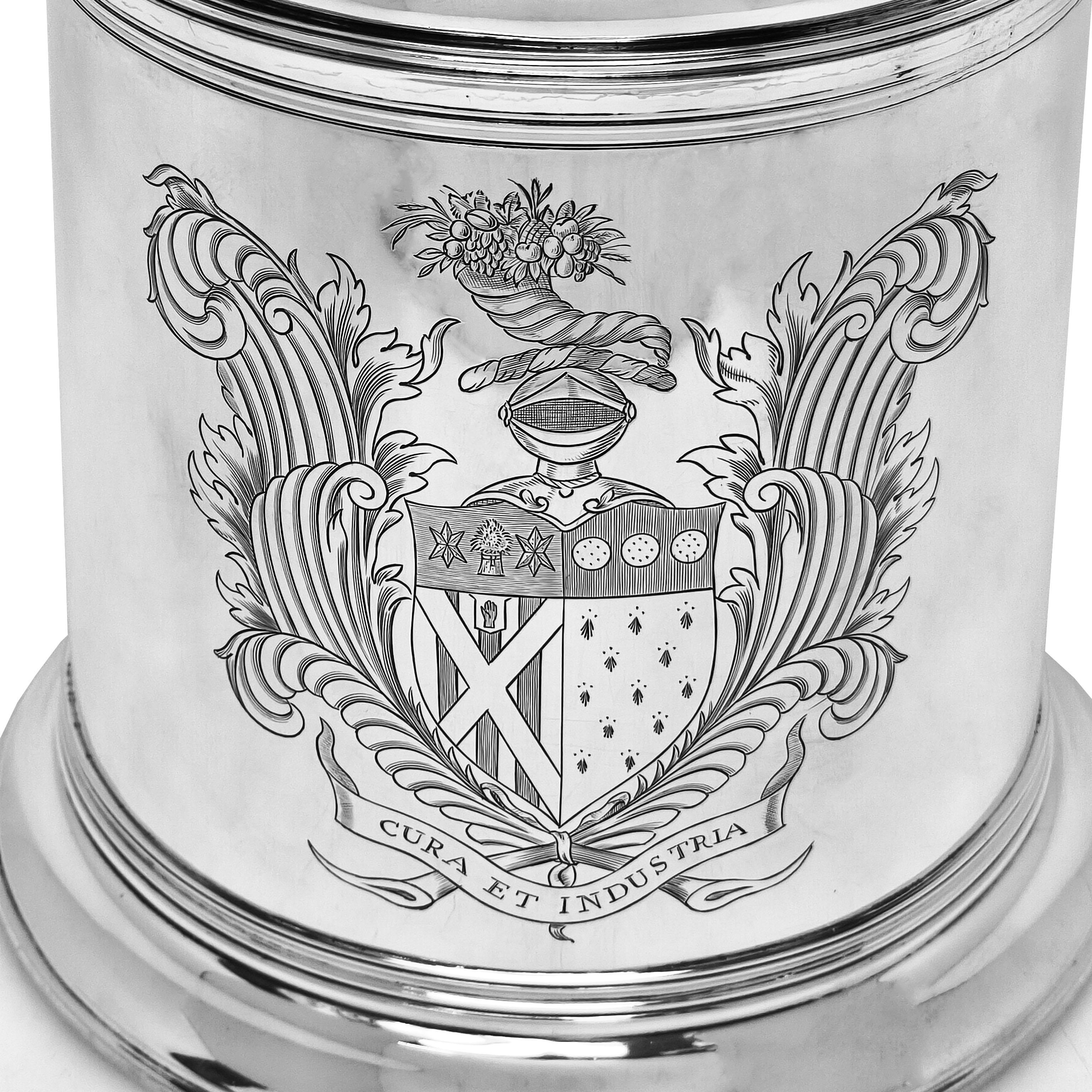 20th Century Antique William III Style Sterling Silver Lidded Tankard London 1907 For Sale
