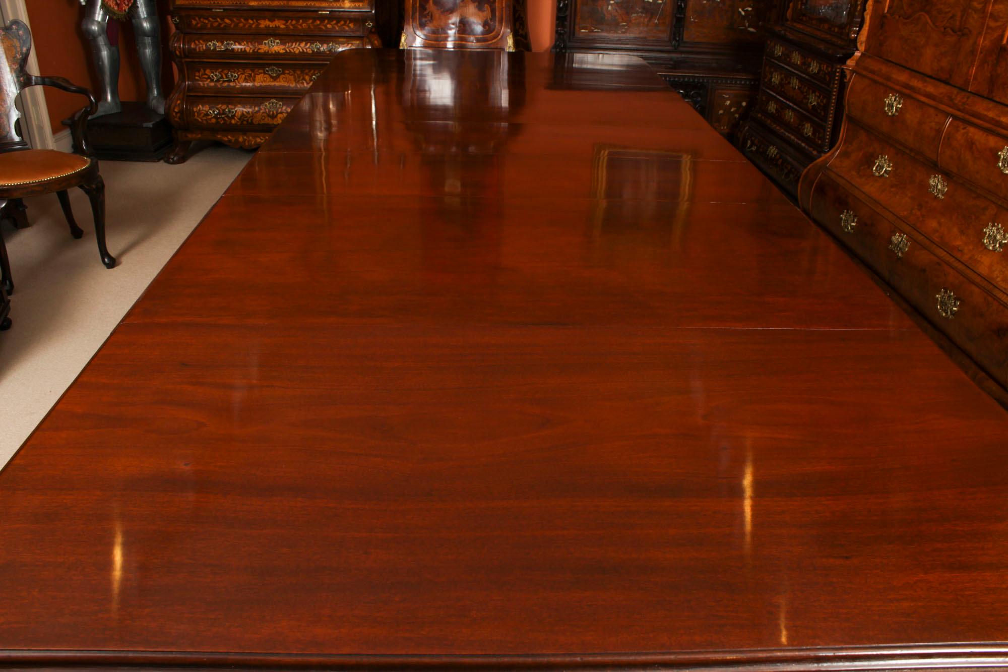 Antique William IV 12ft Flame Mahogany Extending Dining Table 19th Century In Good Condition In London, GB