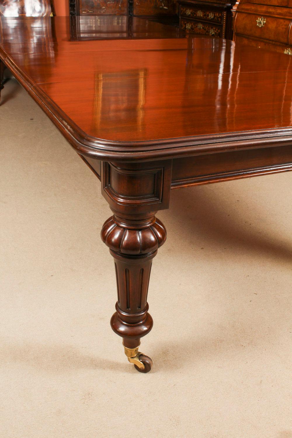 Antique William IV 12ft Flame Mahogany Extending Dining Table 19th Century 1